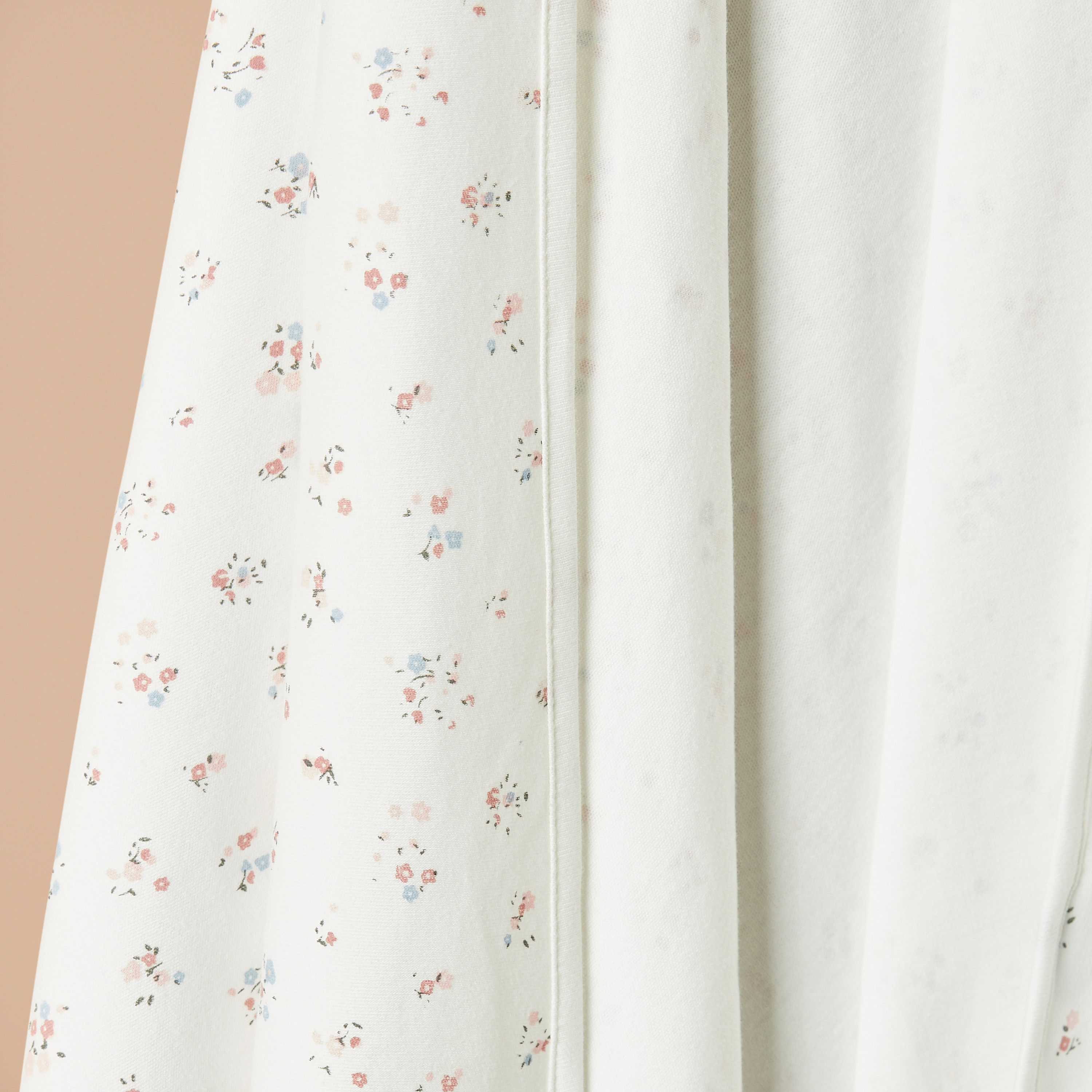 Juniors All-Over Floral Print Receiving Blanket with Hood - 80x80 cm-baby-nursery-blanketsandswaddles-receivingblankets-image-3