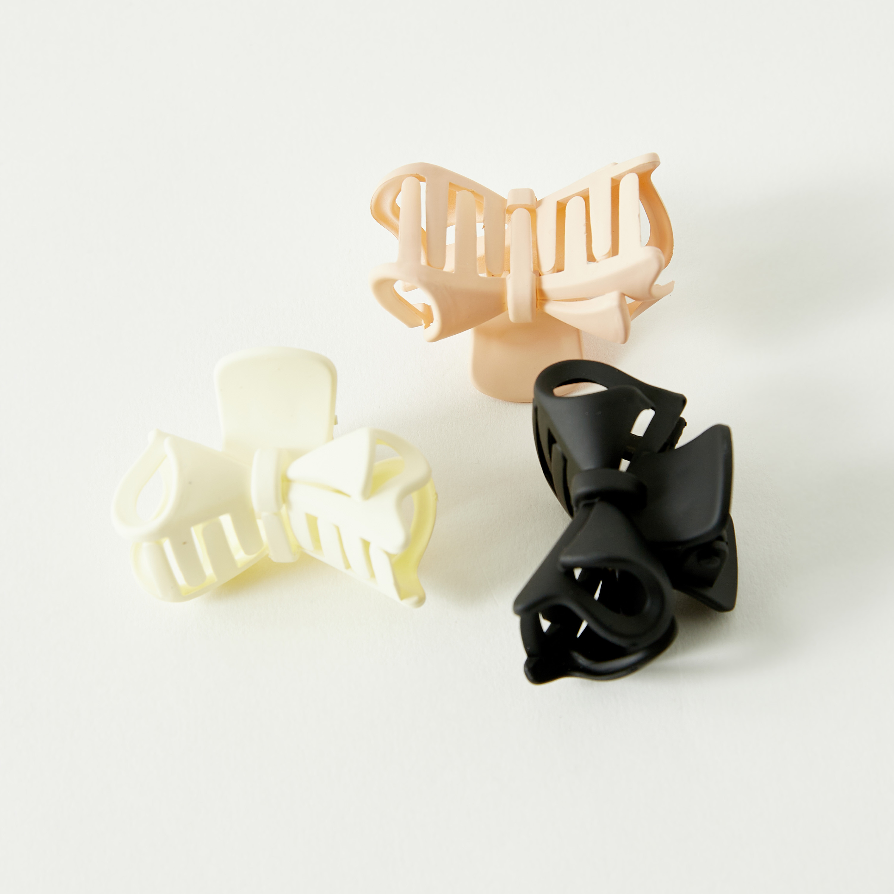 Bow Shaped Hair Clamp - Set of 3-women-hairaccessories-clamps-image-3