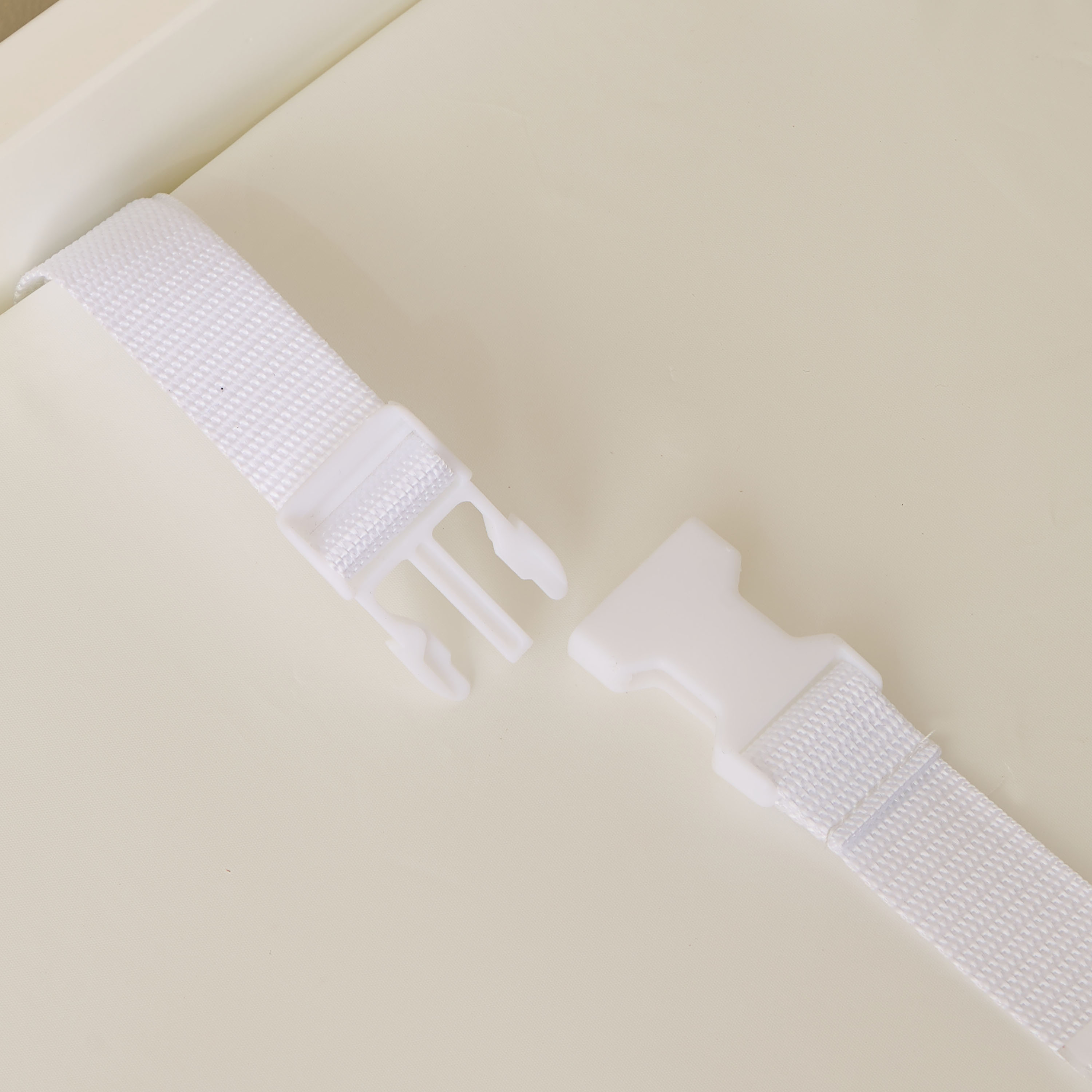 Juniors Darcy Changing Table with Padded Mattress and Safety Strap-baby-bathandcare-changingtables-image-4