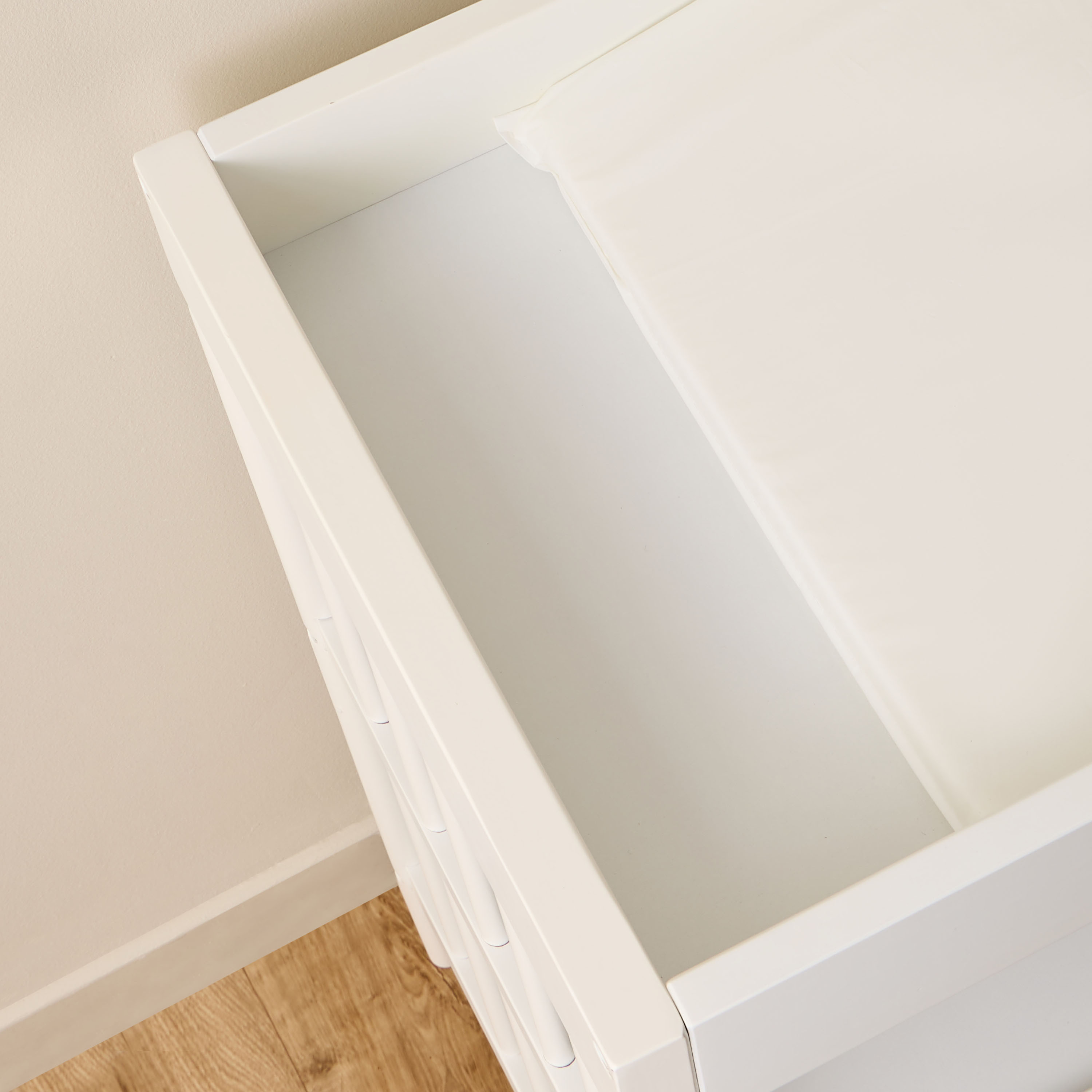 Juniors Darcy Changing Table with Padded Mattress and Safety Strap-baby-bathandcare-changingtables-image-5