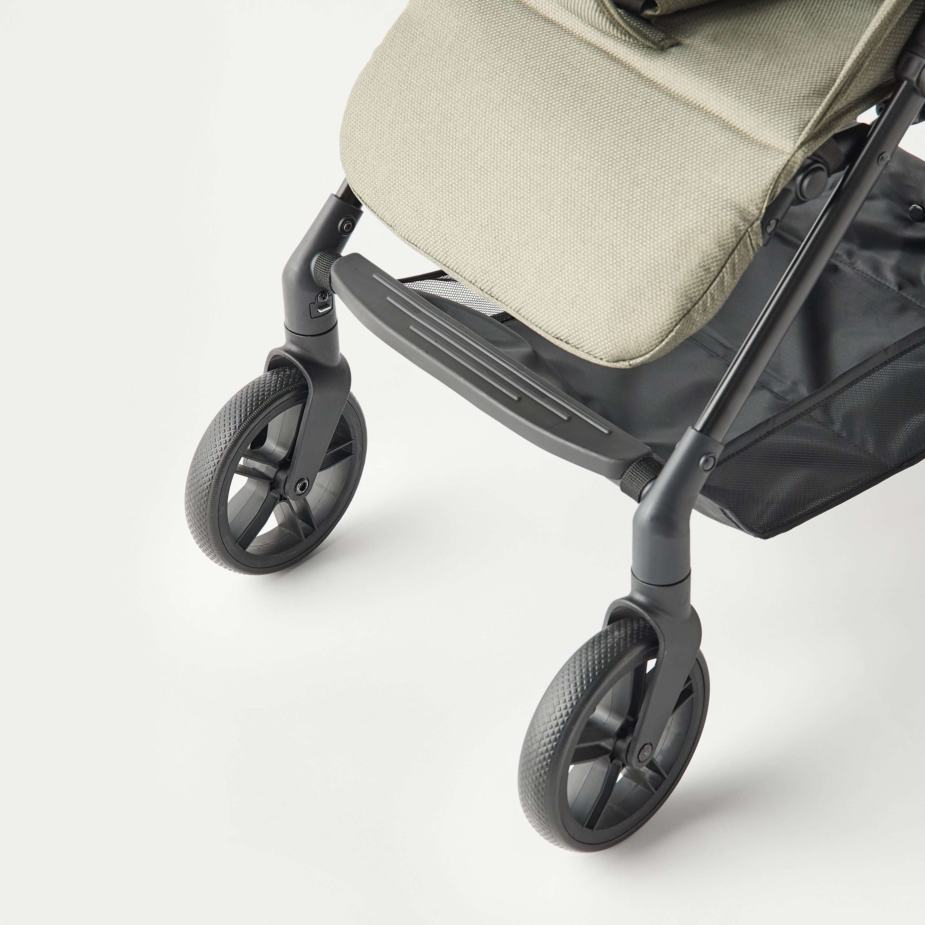 Giggles Cole Stroller with 3-Fold System, Metal Frame and Wheel Lock-baby-gear-strollersandprams-strollers-image-5