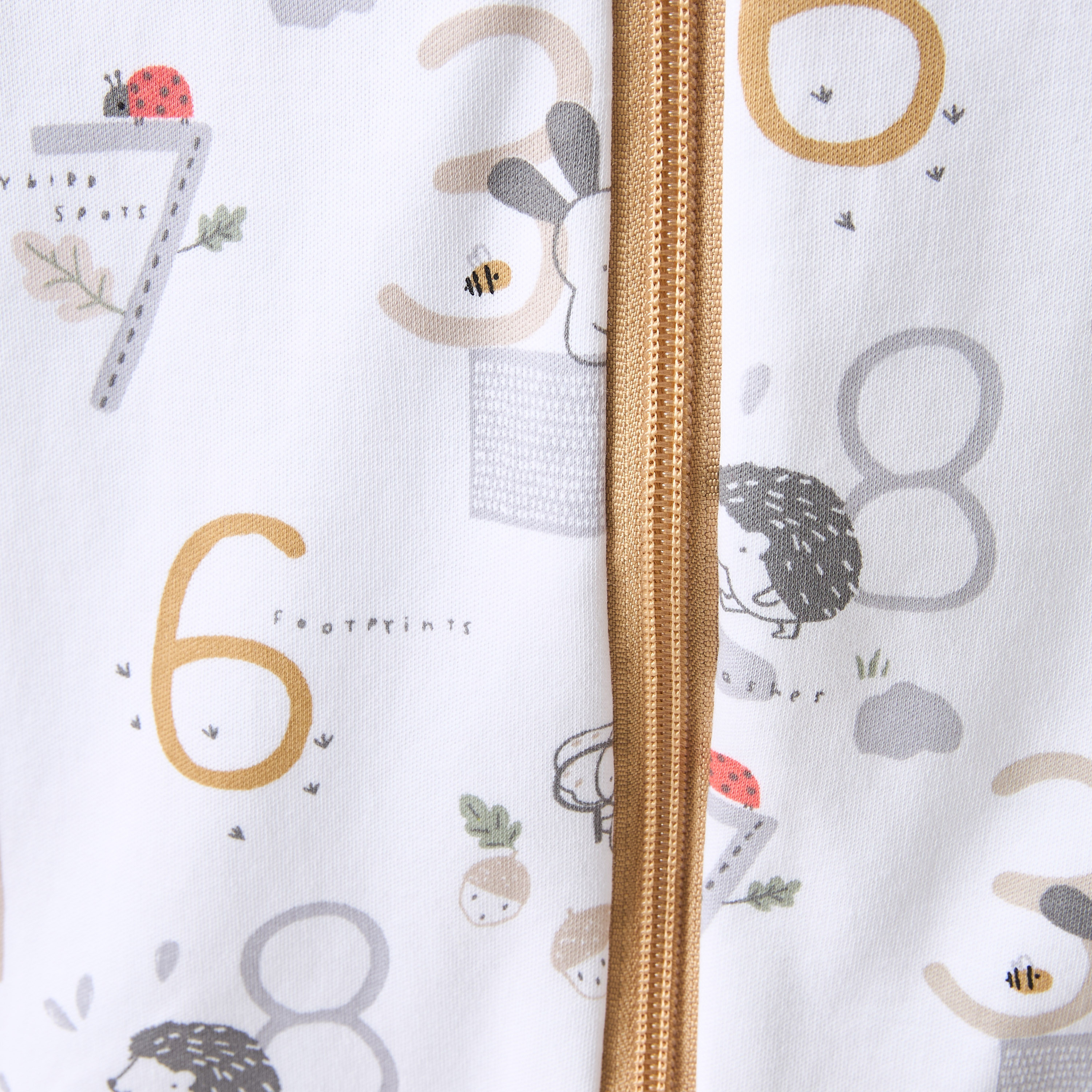 شنطة نوم بطبعات من جونيورز - 0-6 شهرًا-baby-nursery-blanketsandswaddles-swaddlesandsleepingbags-image-6