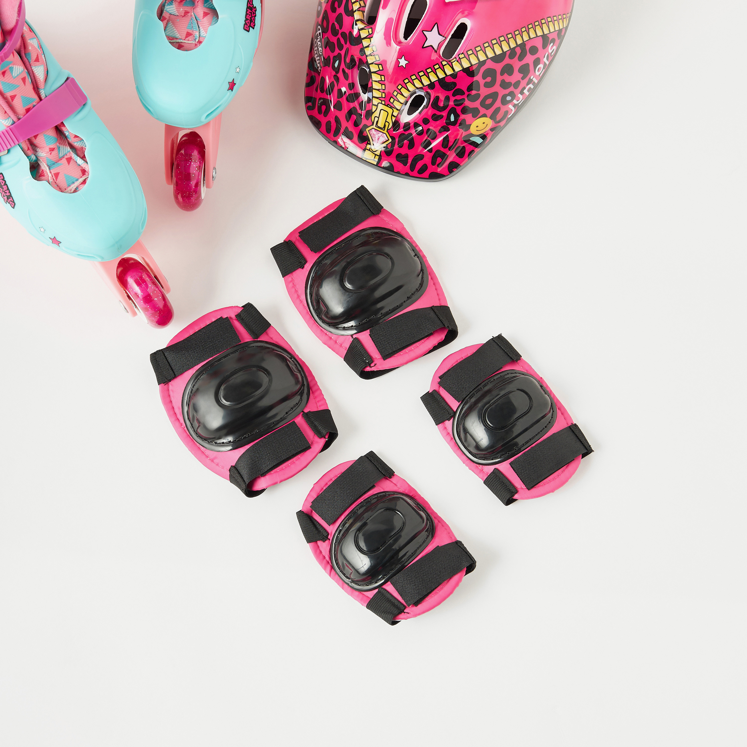 Juniors Adjustable Inline Skates with Helmet and Protection Pads-toys-outdoor-sports-image-3