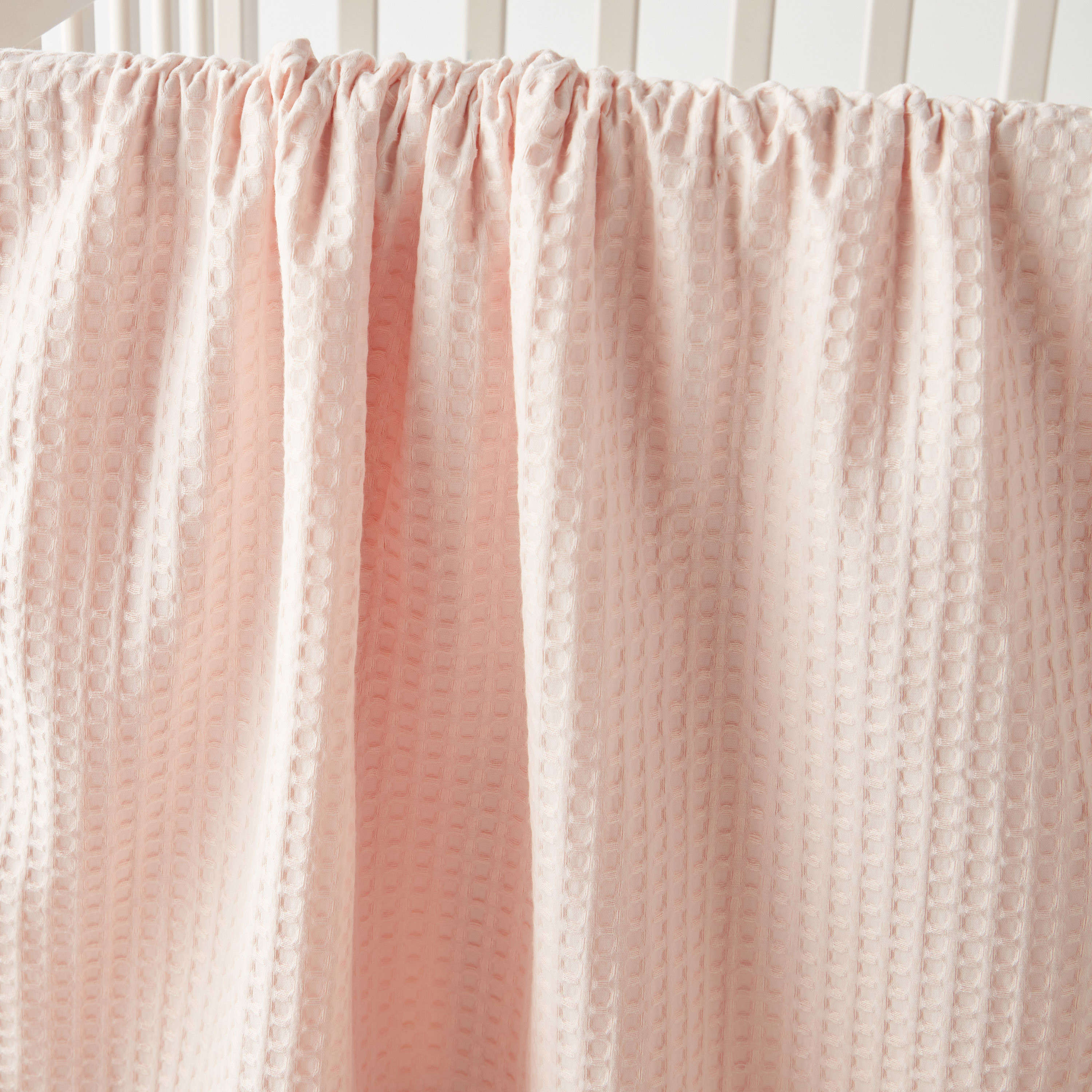 بطانية أطفال بنمط وافل من جونيورز - 76x102 سم-baby-nursery-blanketsandswaddles-blanketsandquilts-image-2