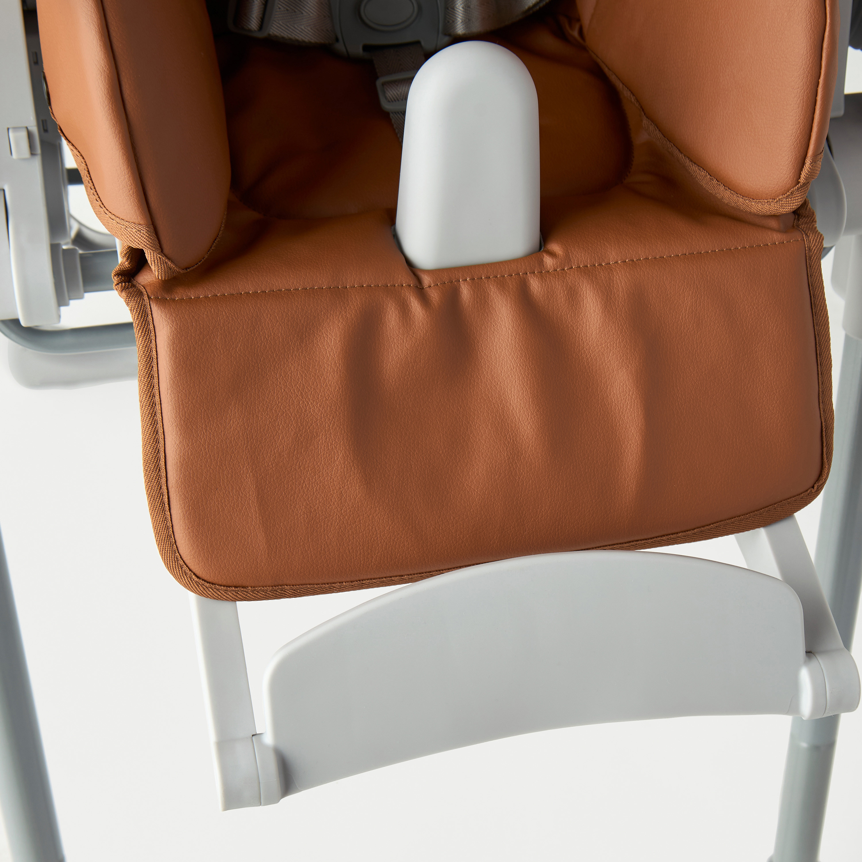 كرسي مرتفع مابيل مع شريط ألعاب من جيجلز-baby-feeding-highchairsandboosters-image-16