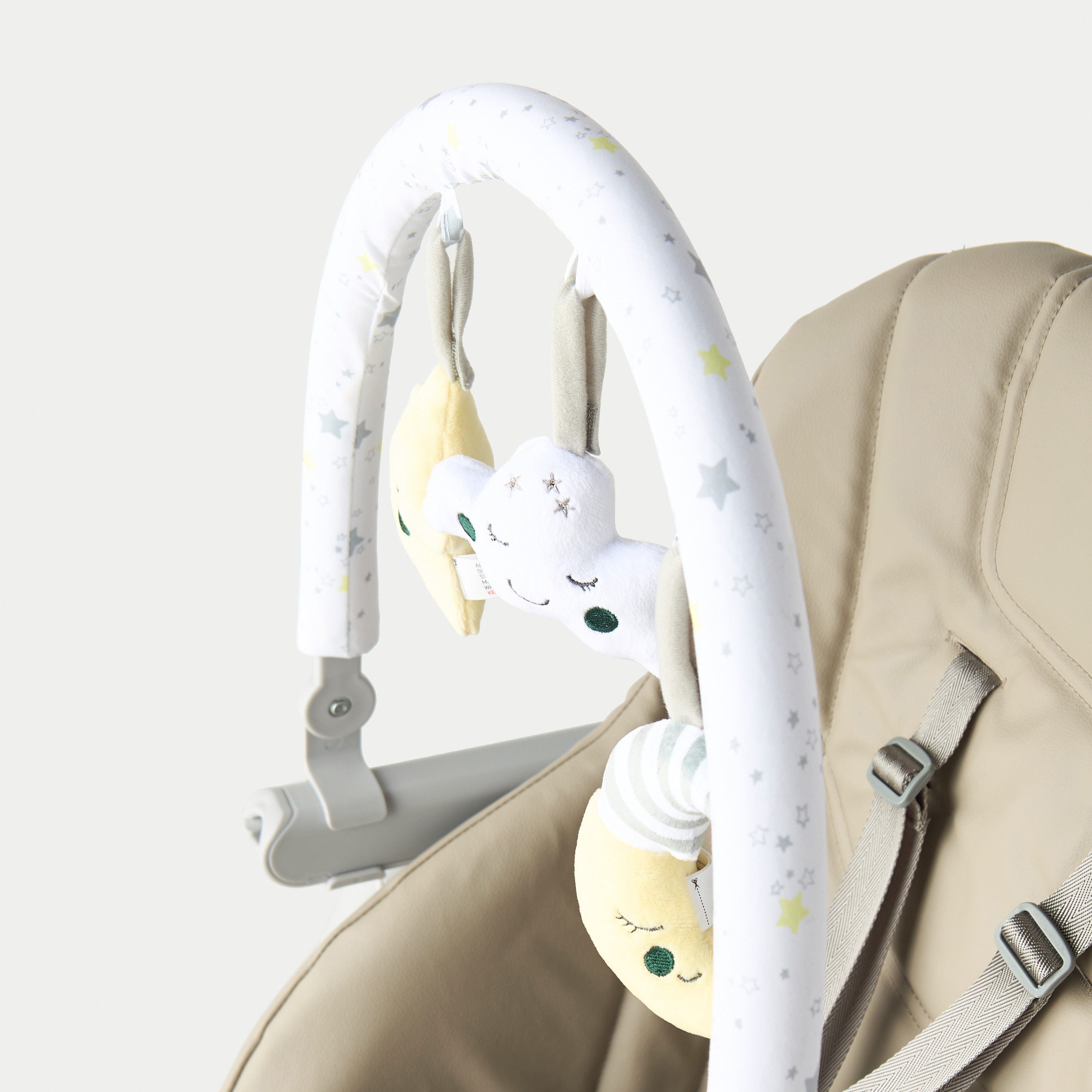 Giggles Mabel Highchair with Toybar-baby-feeding-highchairsandboosters-image-8