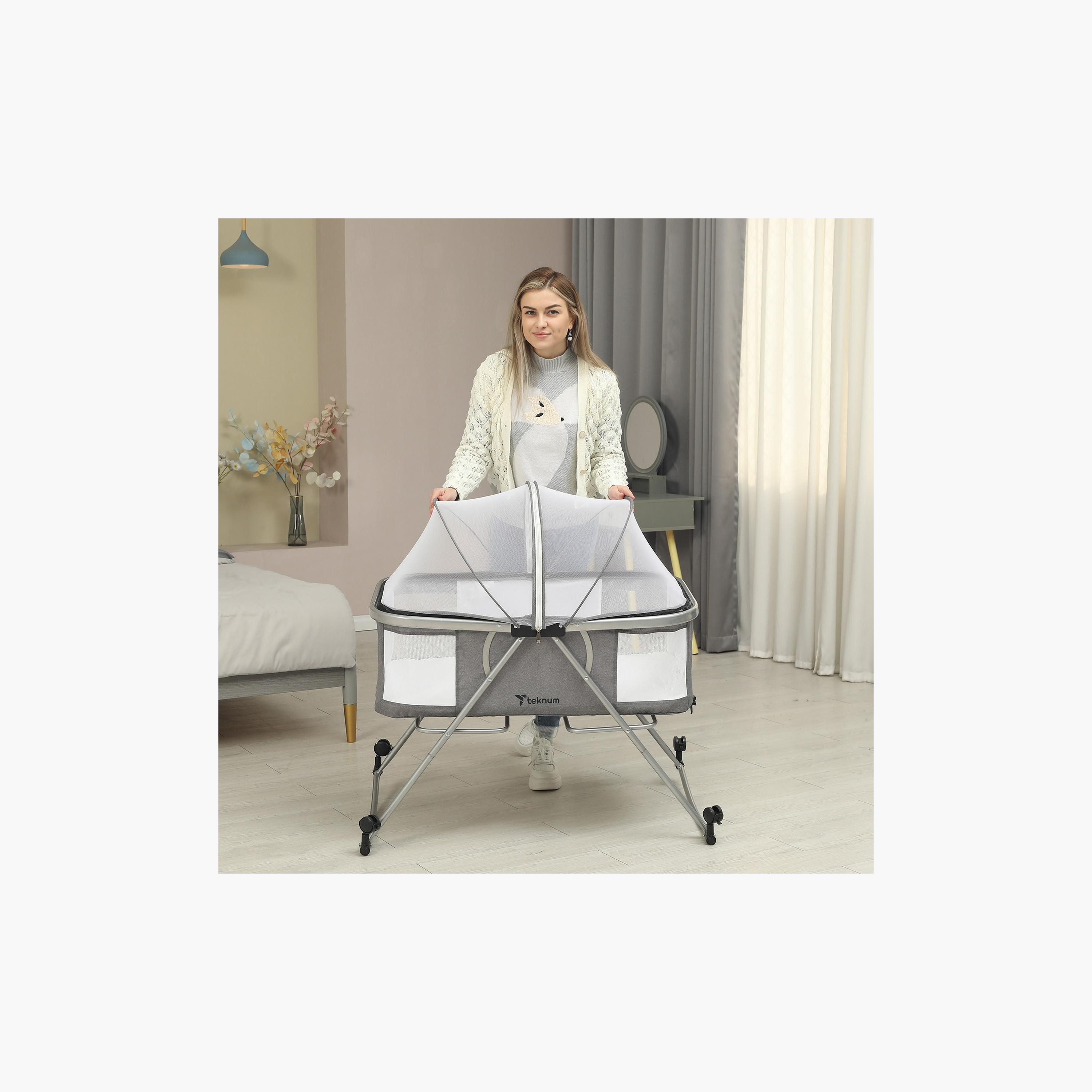 Teknum 3-in-1 Baby Cradle with Mosquito Net and Wheels-baby-nursery-furniture-cribsandbeds-bassinets-image-4