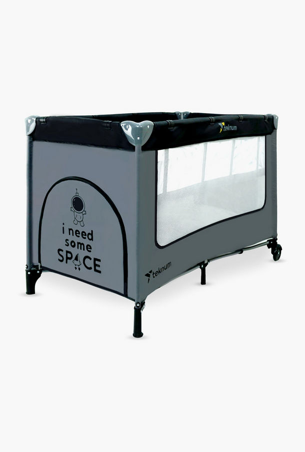 مهد ومساحة لعب أسترونت من تيكنوم-baby-nursery-furniture-cribsandbeds-image-1