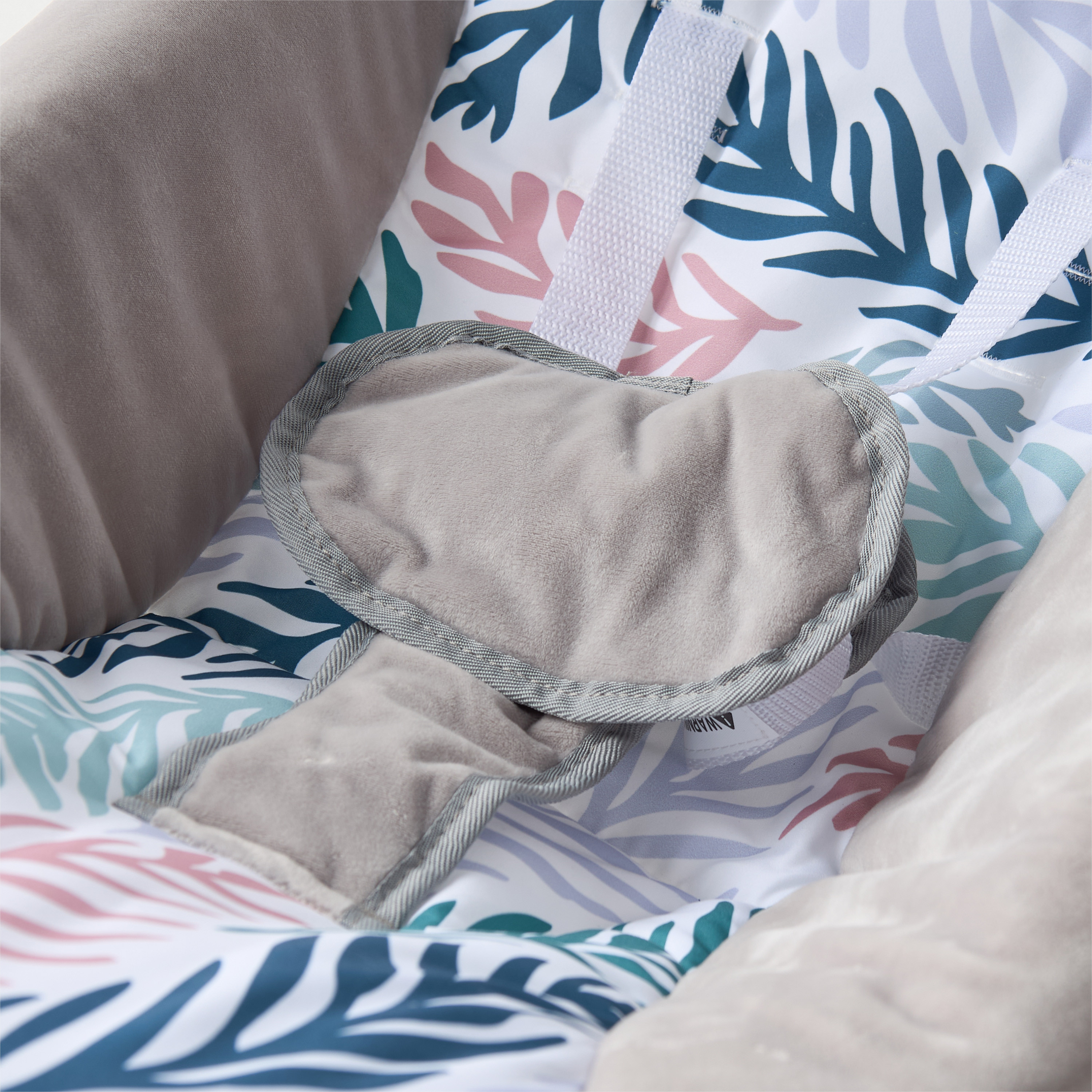 أرجوحة أطفال بطبعات من جونيورز-baby-infantactivity-swings-image-6