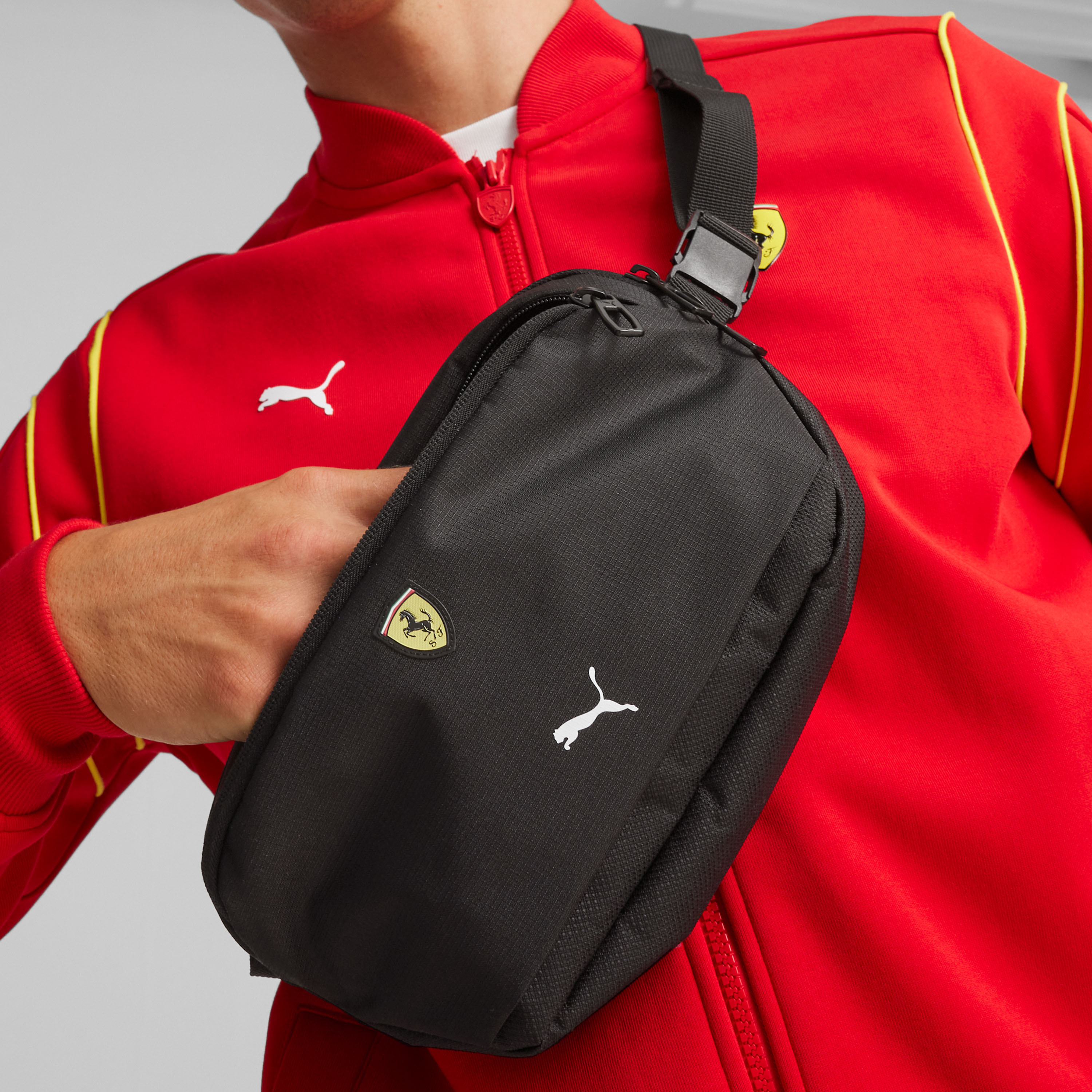 بوما شنطة كروس سباق فيراري 090293 |OE-sports-men-accessories-image-8