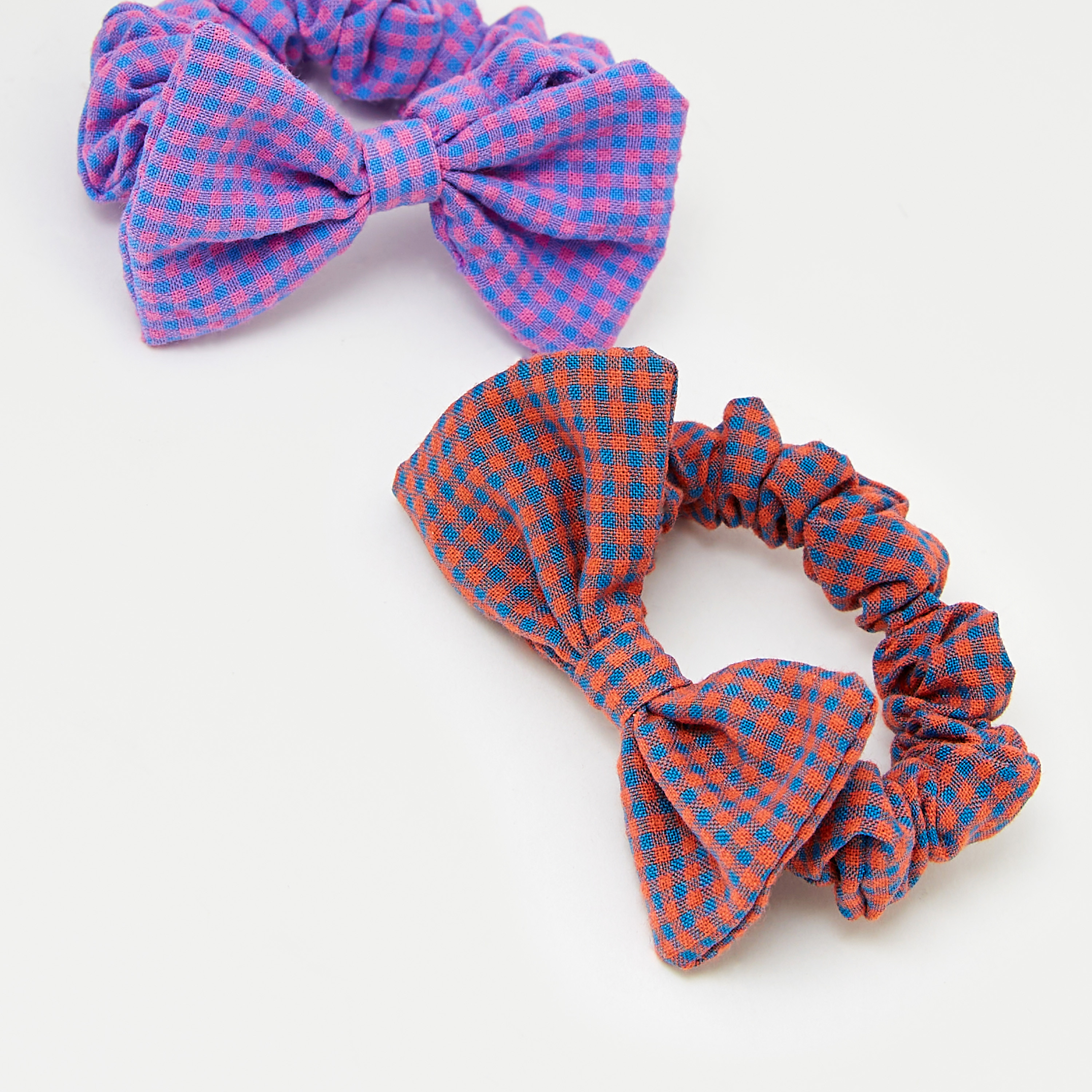 ربطات سكرانشي بتزيينات فيونكة من تشارمز - طقم من قطعتين-baby-girls-accessories-hairaccessories-image-5