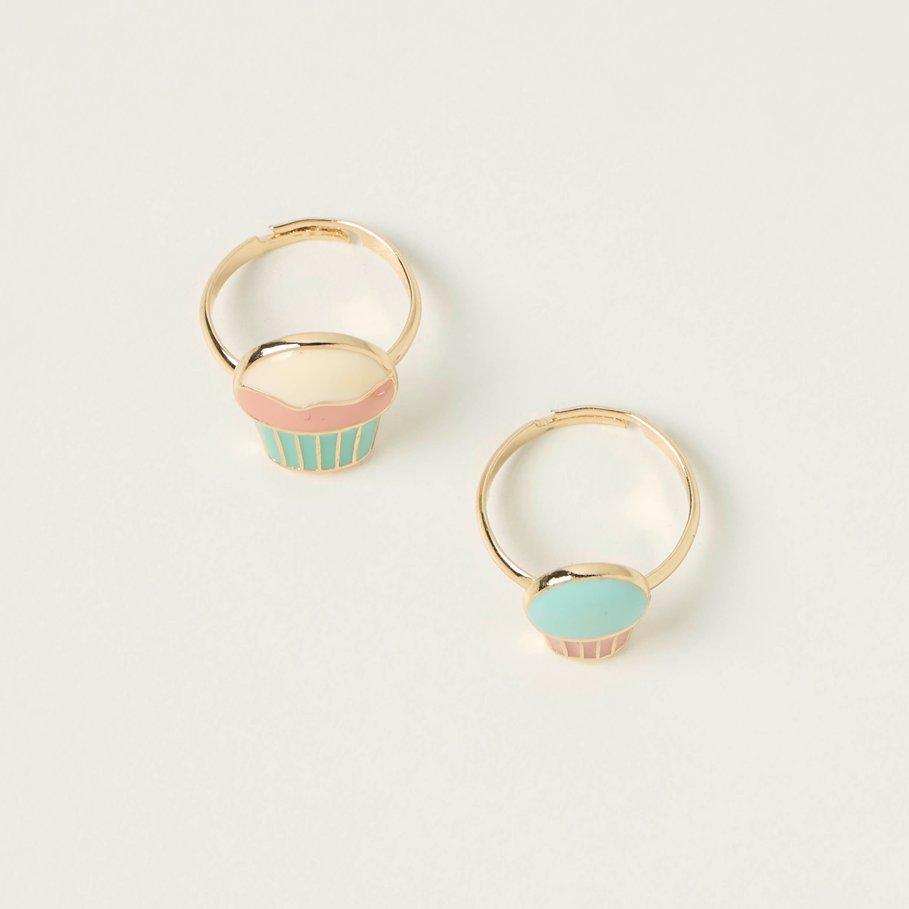 خواتم  بزينة كب كيك من تشارمز- مجموعة من قطعتين-girls-accessories-jewellery-image-2