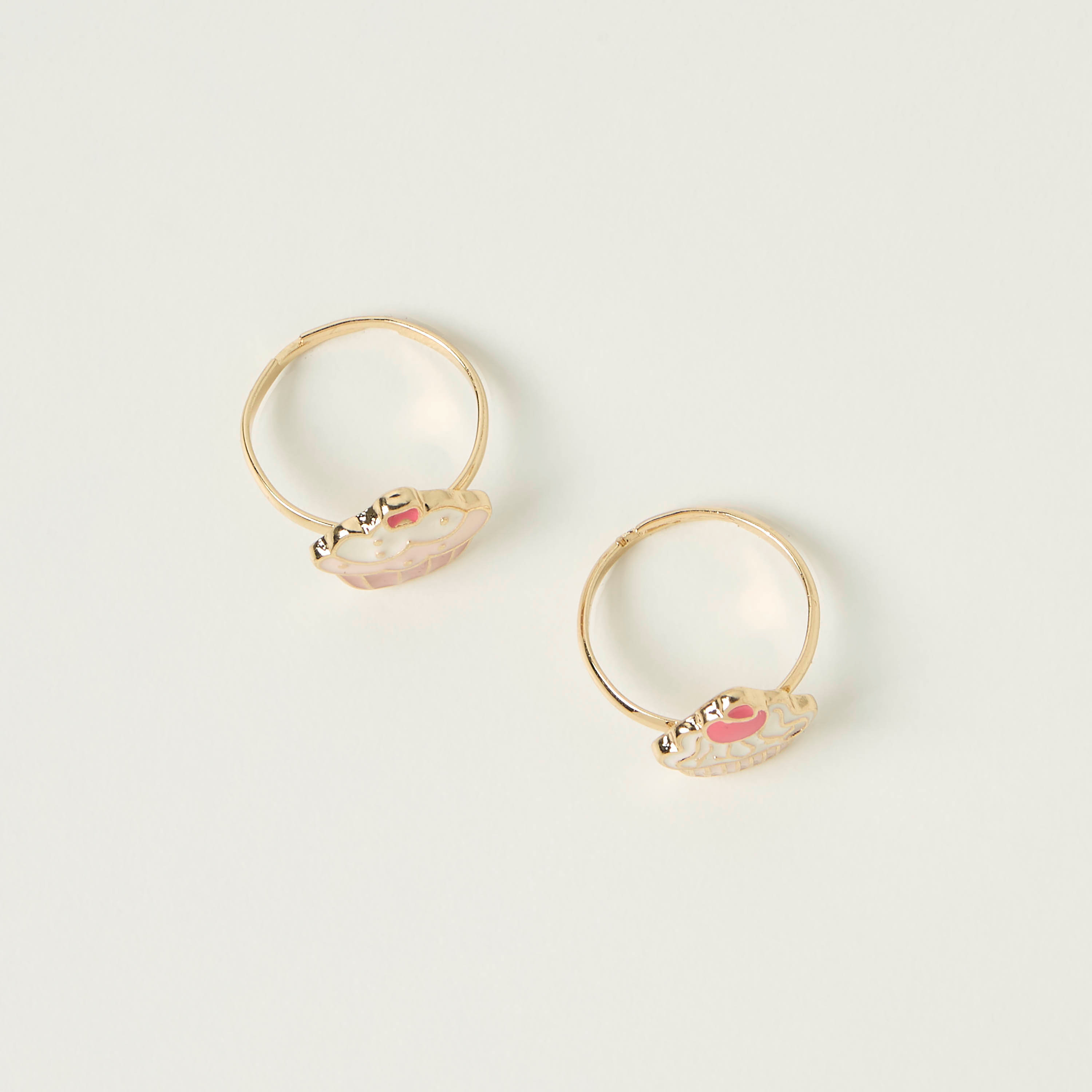 خواتم قابلة للتعديل بزينة كب كيك من تشارمز- طقم من قطعتين-girls-accessories-jewellery-image-2
