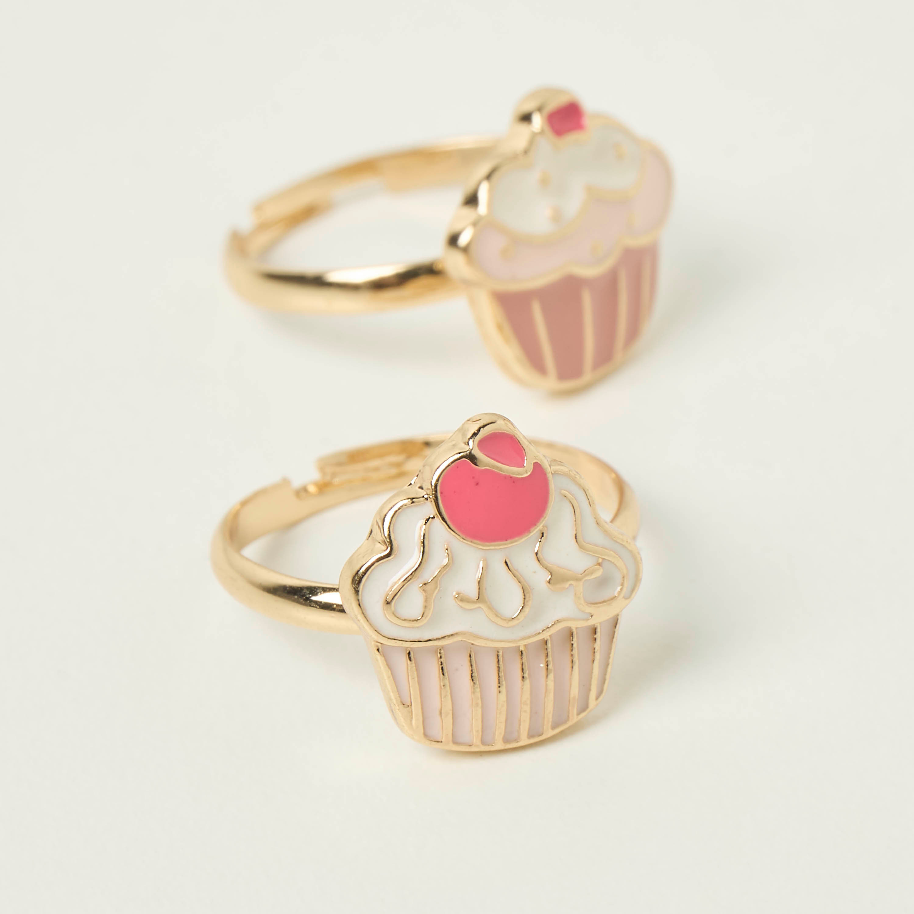خواتم قابلة للتعديل بزينة كب كيك من تشارمز- طقم من قطعتين-girls-accessories-jewellery-image-3