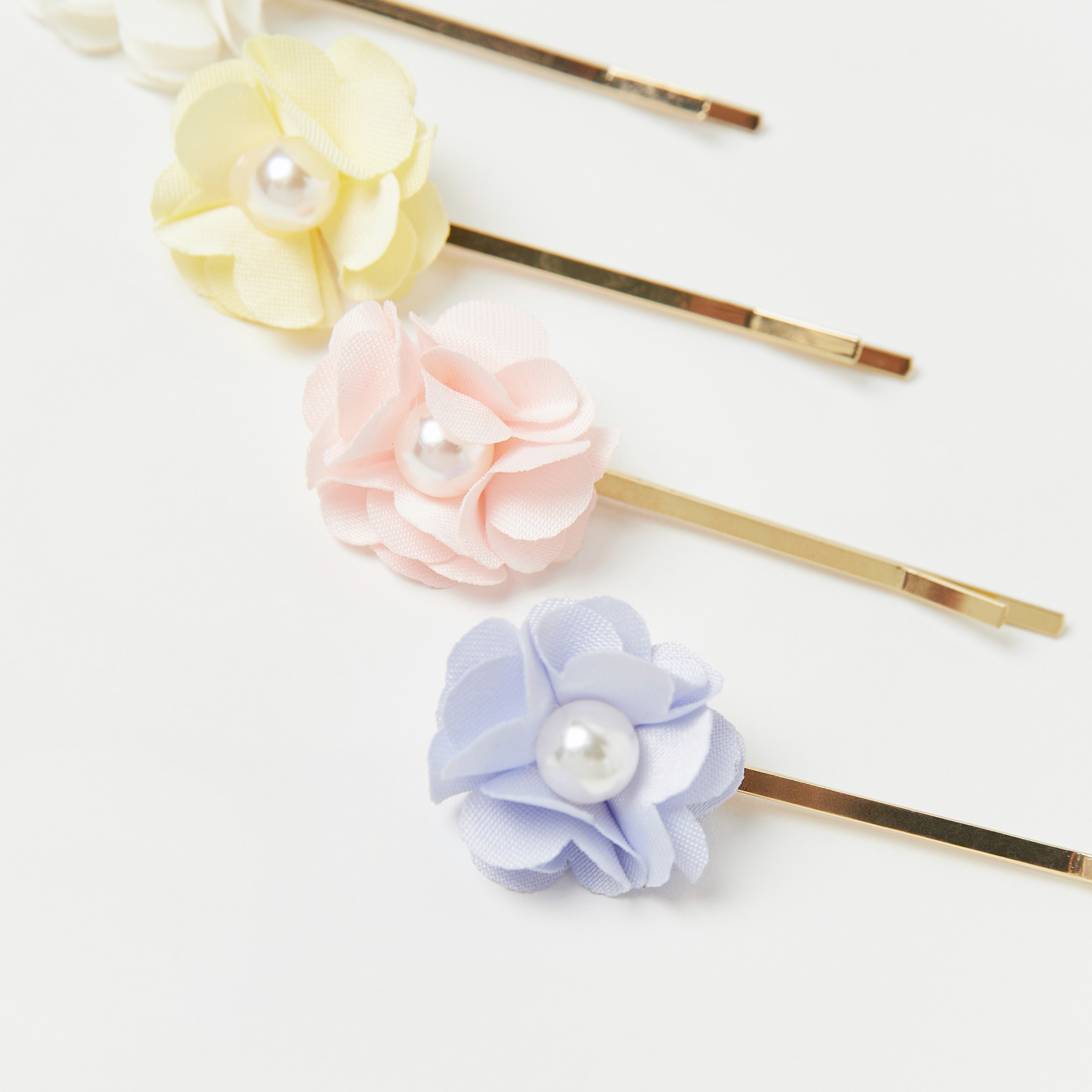 مشابك شعر بتصميم زهرة مزينة باللؤلؤ من تشارمز - طقم 4 قطع-baby-girls-accessories-hairaccessories-image-3
