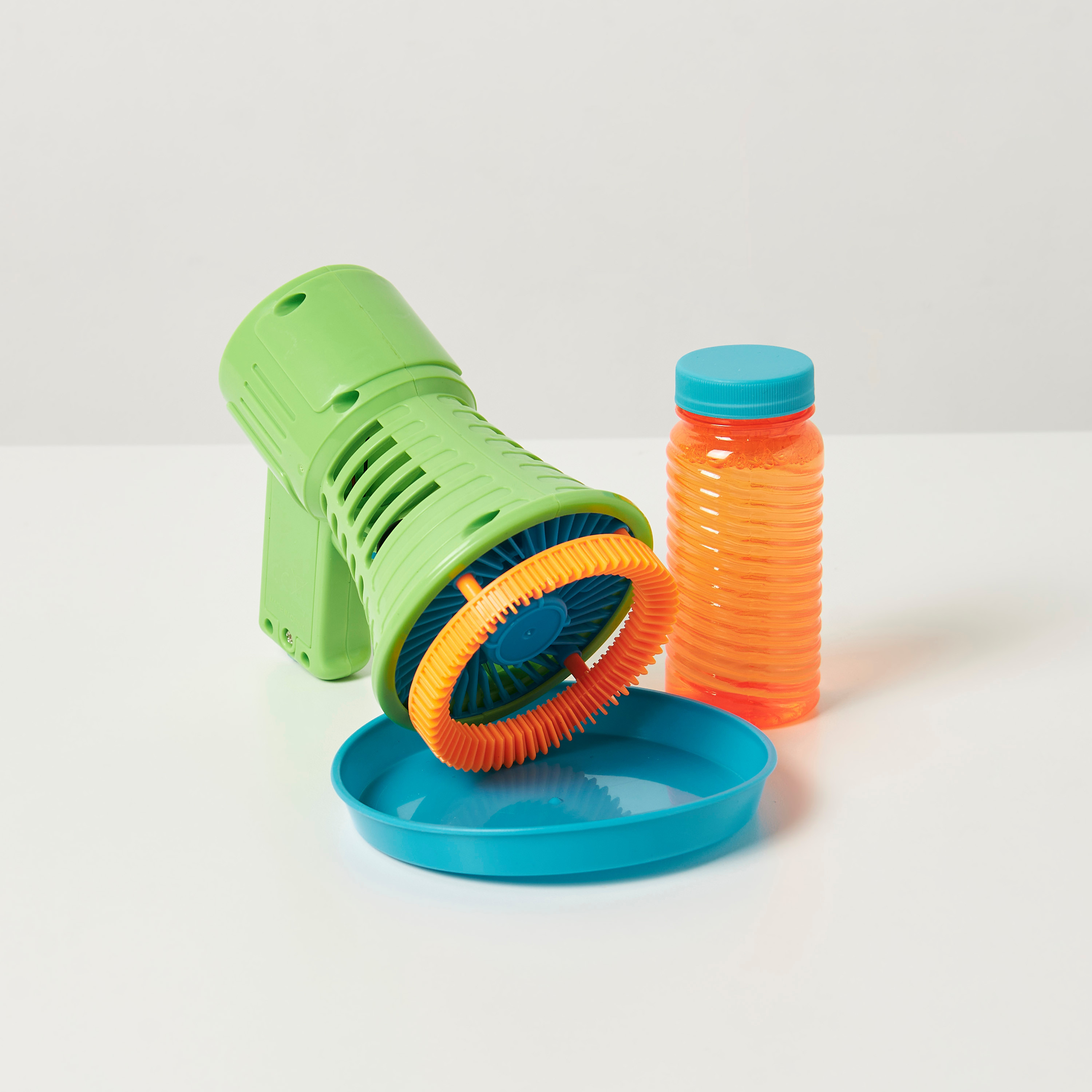 منفاخ فقاعات ميجا من جونيورز-toys-outdoor-poolandbeach-waterandbubbleguns-image-2