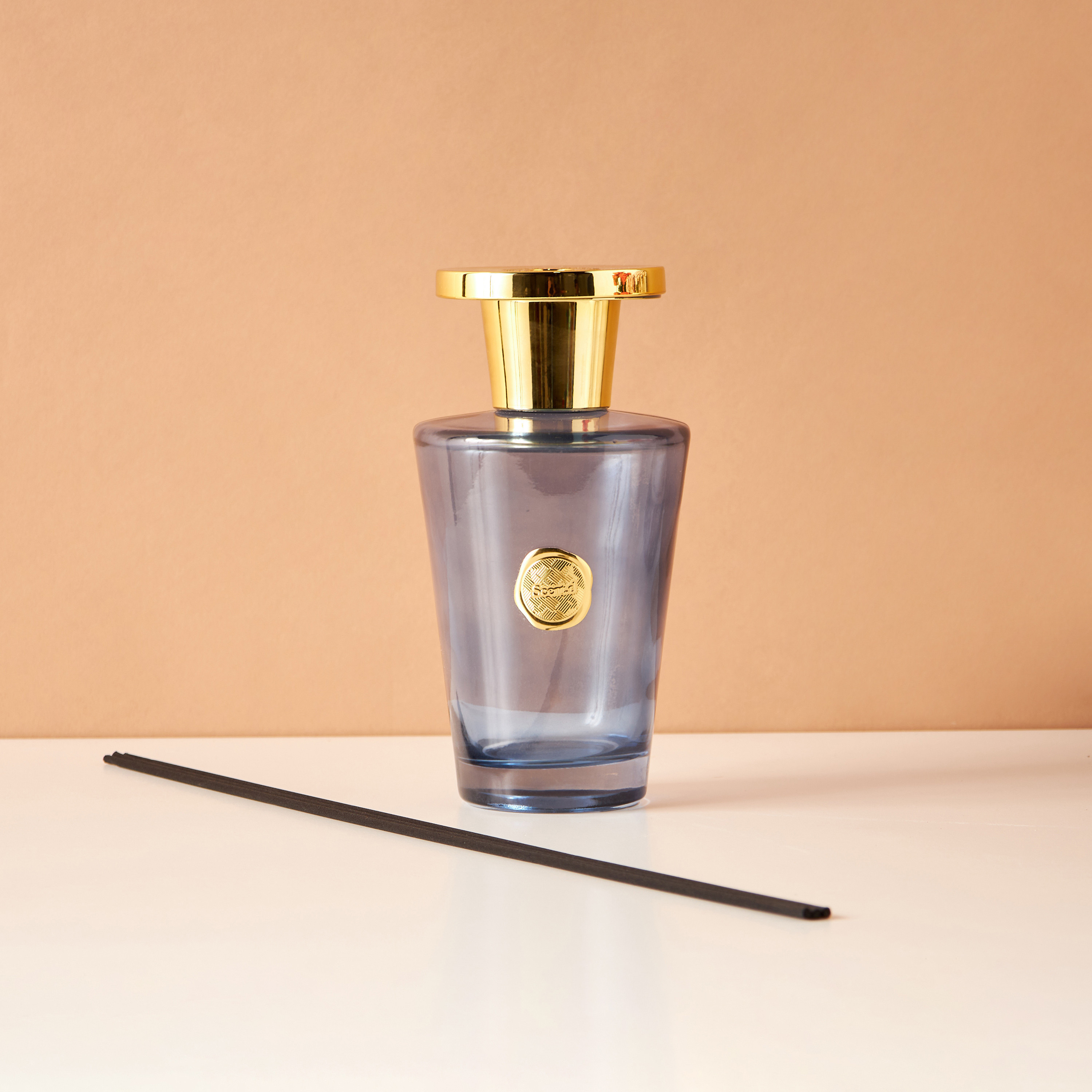 Scent.d Oud Supreme Reed Diffuser - 1 L-household-homefragrance-reeddiffusers-image-1