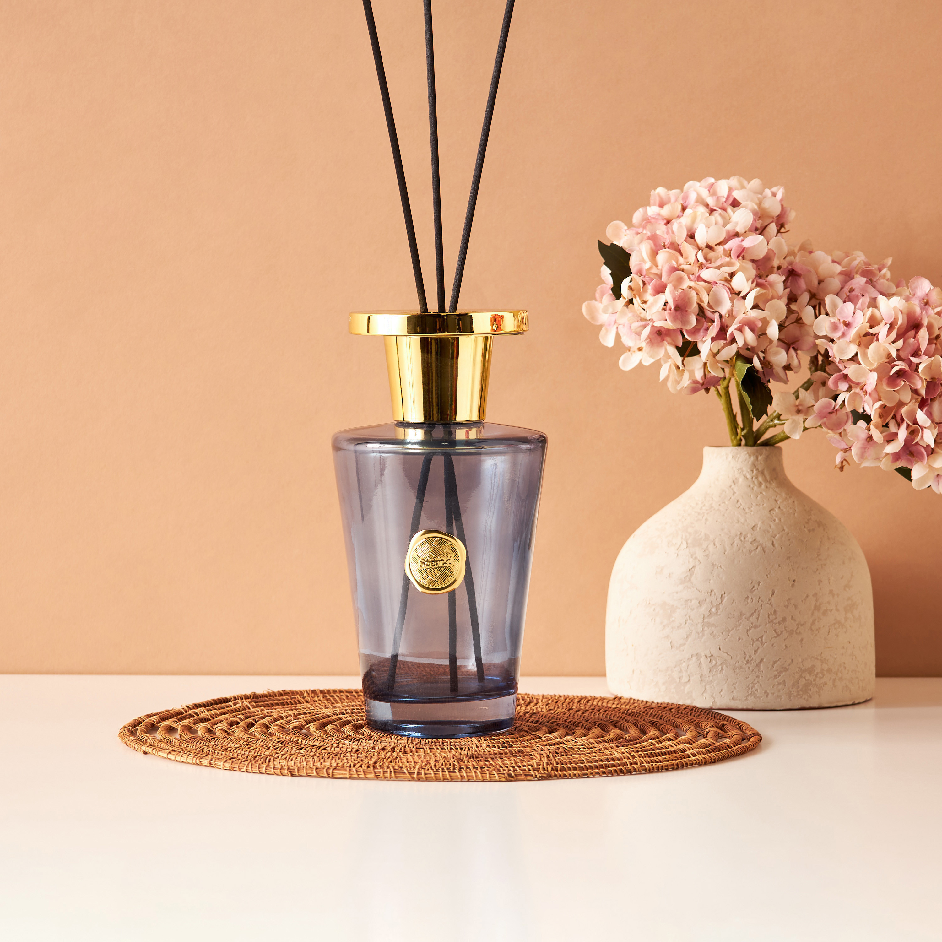 Scent.d Oud Supreme Reed Diffuser - 1 L-household-homefragrance-reeddiffusers-image-4