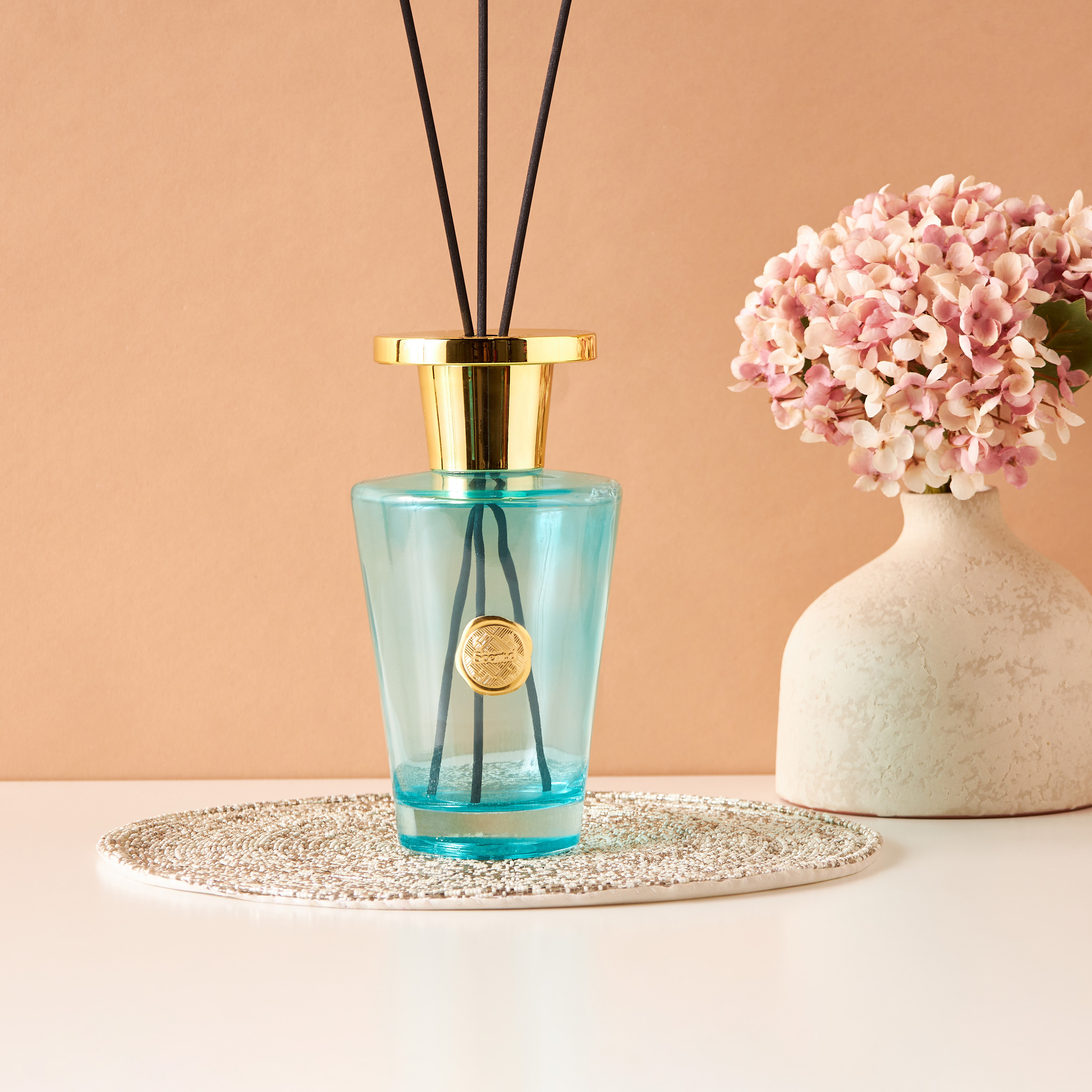 Scent.d Oud Supreme Reed Diffuser - 1 L-household-homefragrance-reeddiffusers-image-4