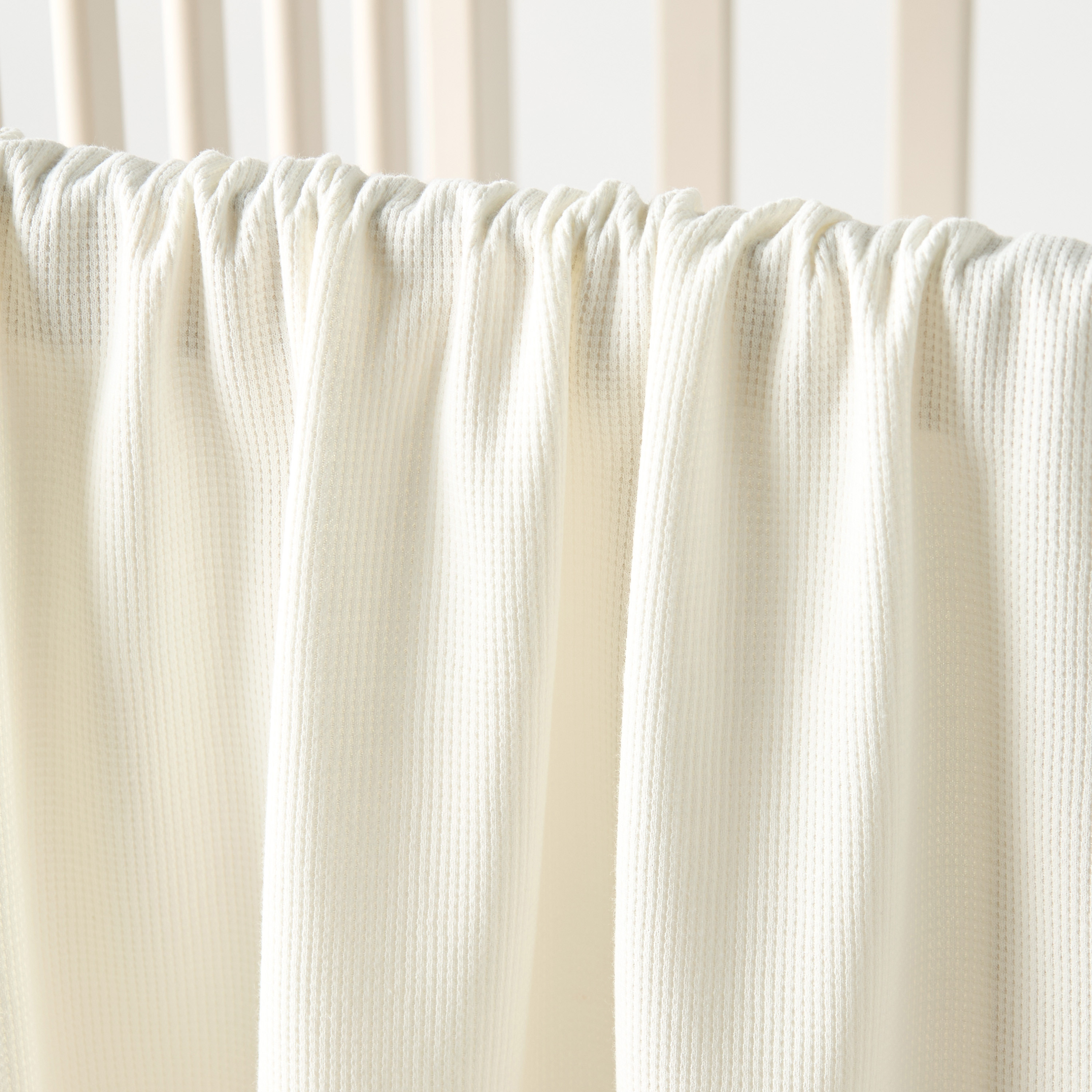 بطانية لحديثي الولادة بنمط وافل بارز الملمس وزخارف من جونيورز - 76x102 سم-baby-nursery-blanketsandswaddles-receivingblankets-image-2