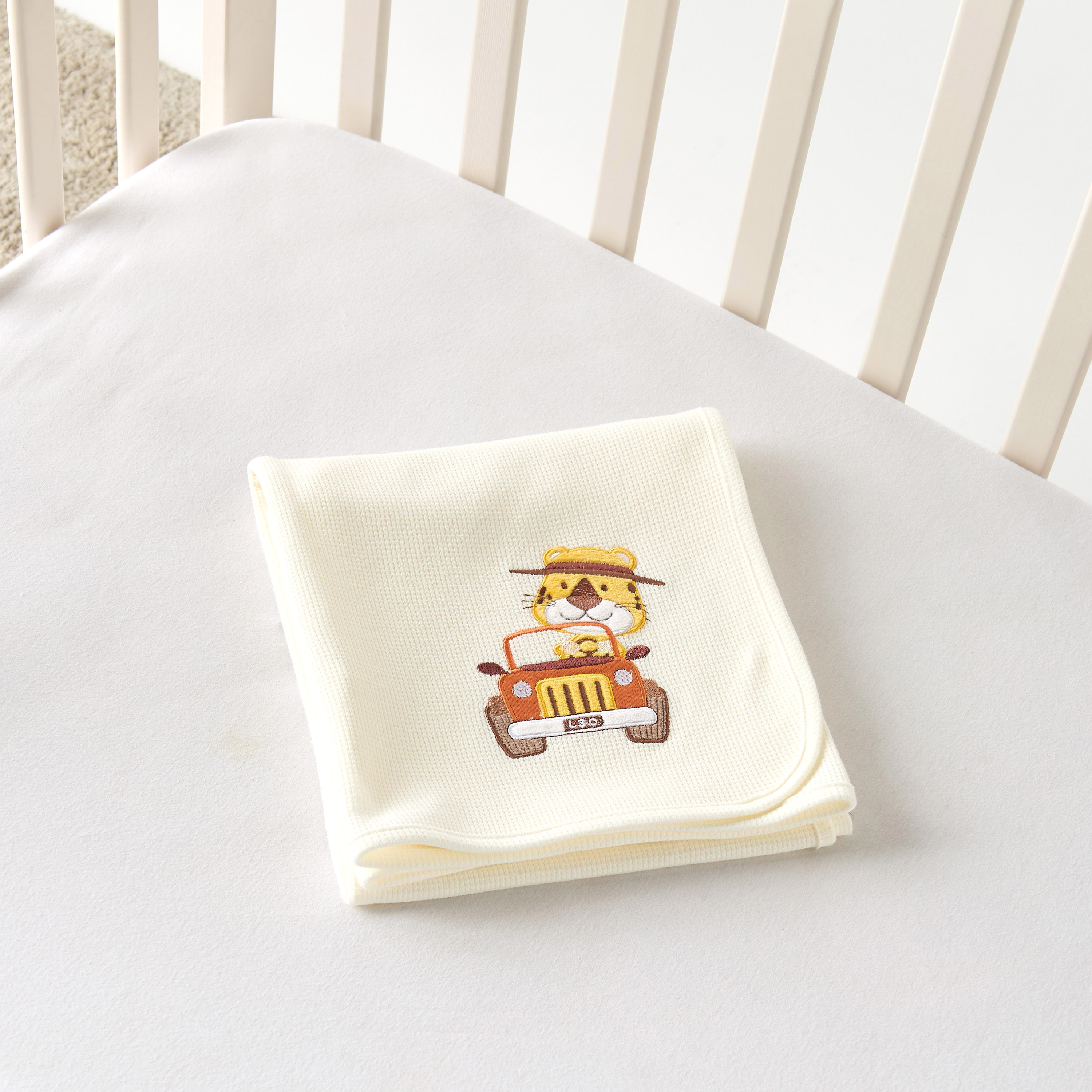 بطانية لحديثي الولادة بنمط وافل بارز الملمس وزخارف من جونيورز - 76x102 سم-baby-nursery-blanketsandswaddles-receivingblankets-image-4