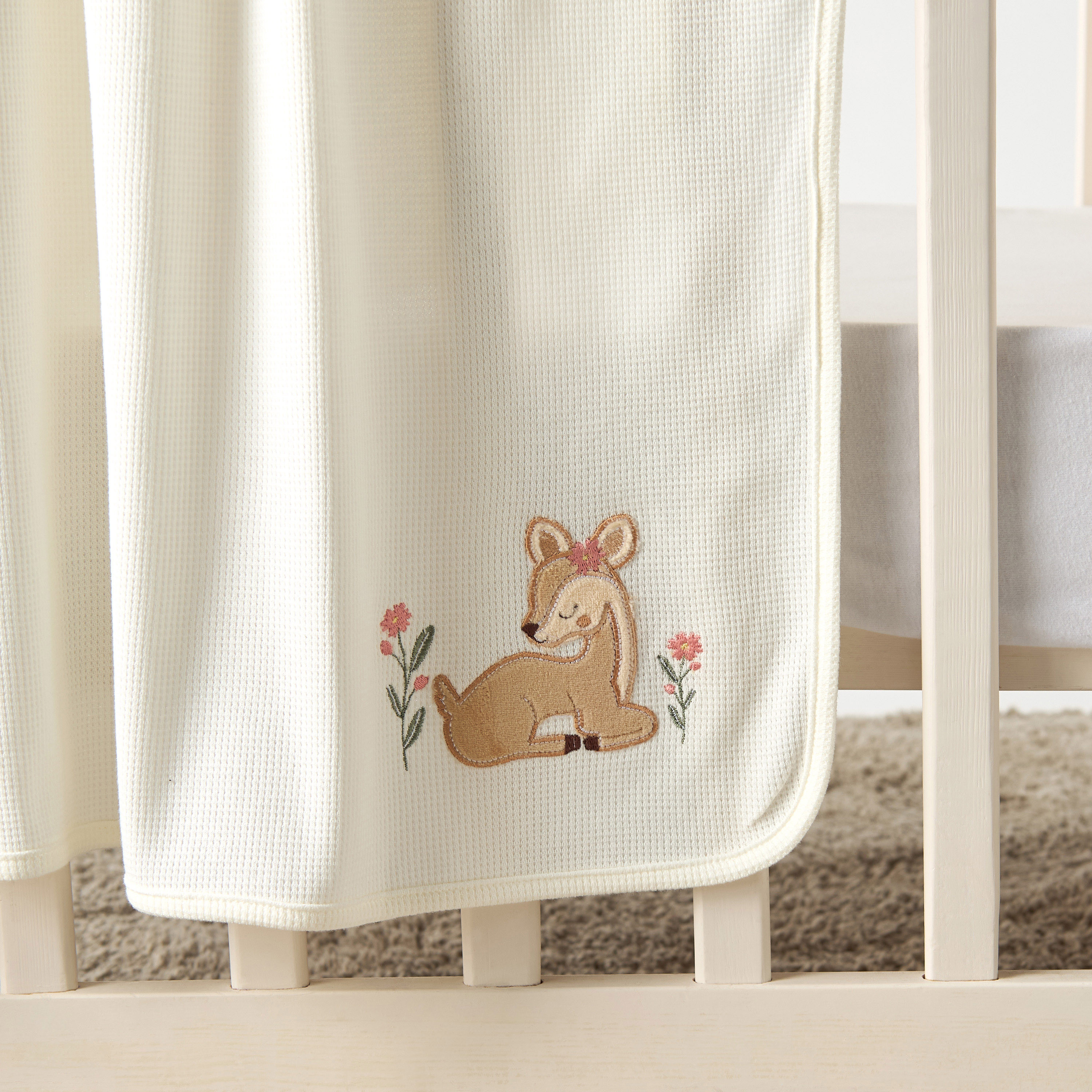 Juniors Embroidered Blanket - 76x102 cm-baby-nursery-blanketsandswaddles-receivingblankets-image-3