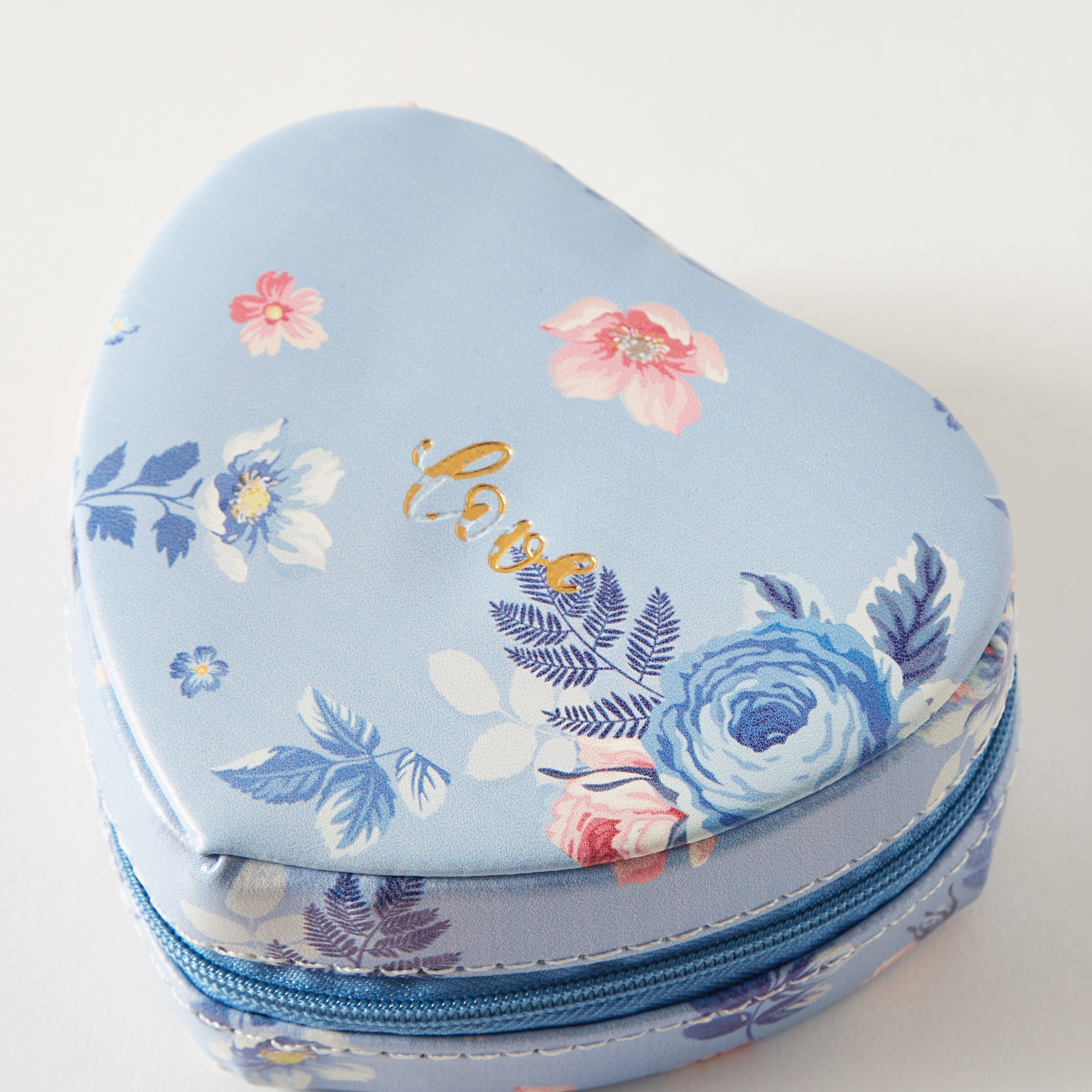 All-Over Floral Print Heart-Shaped Jewellery Box with Zip Closure - 10x9x5 cms-women-watchesandjewellery-jewellery-storage-image-4
