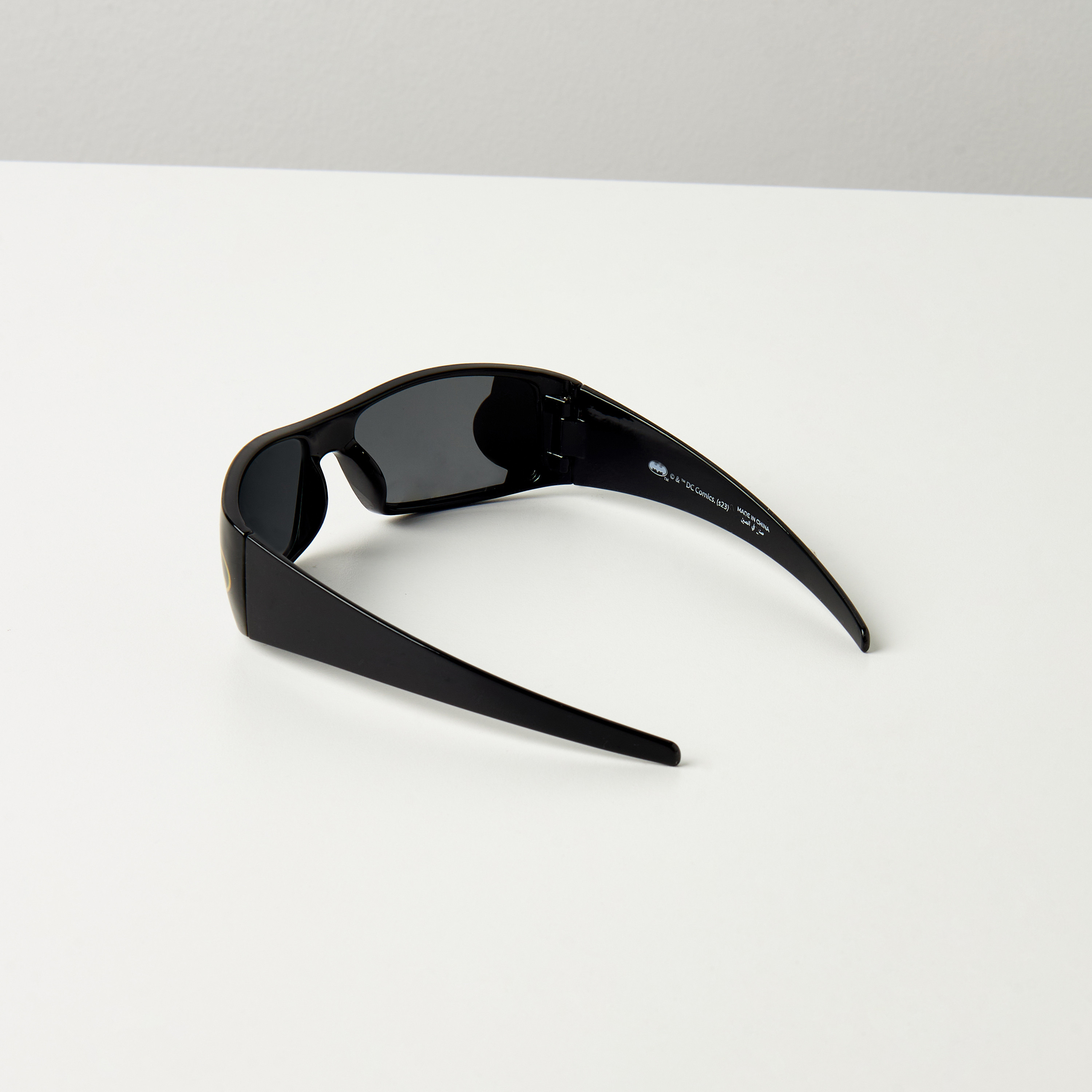نظارة شمسية بإطار كامل وتفاصيل شعار باتمان-boys-accessories-sunglasses-image-4
