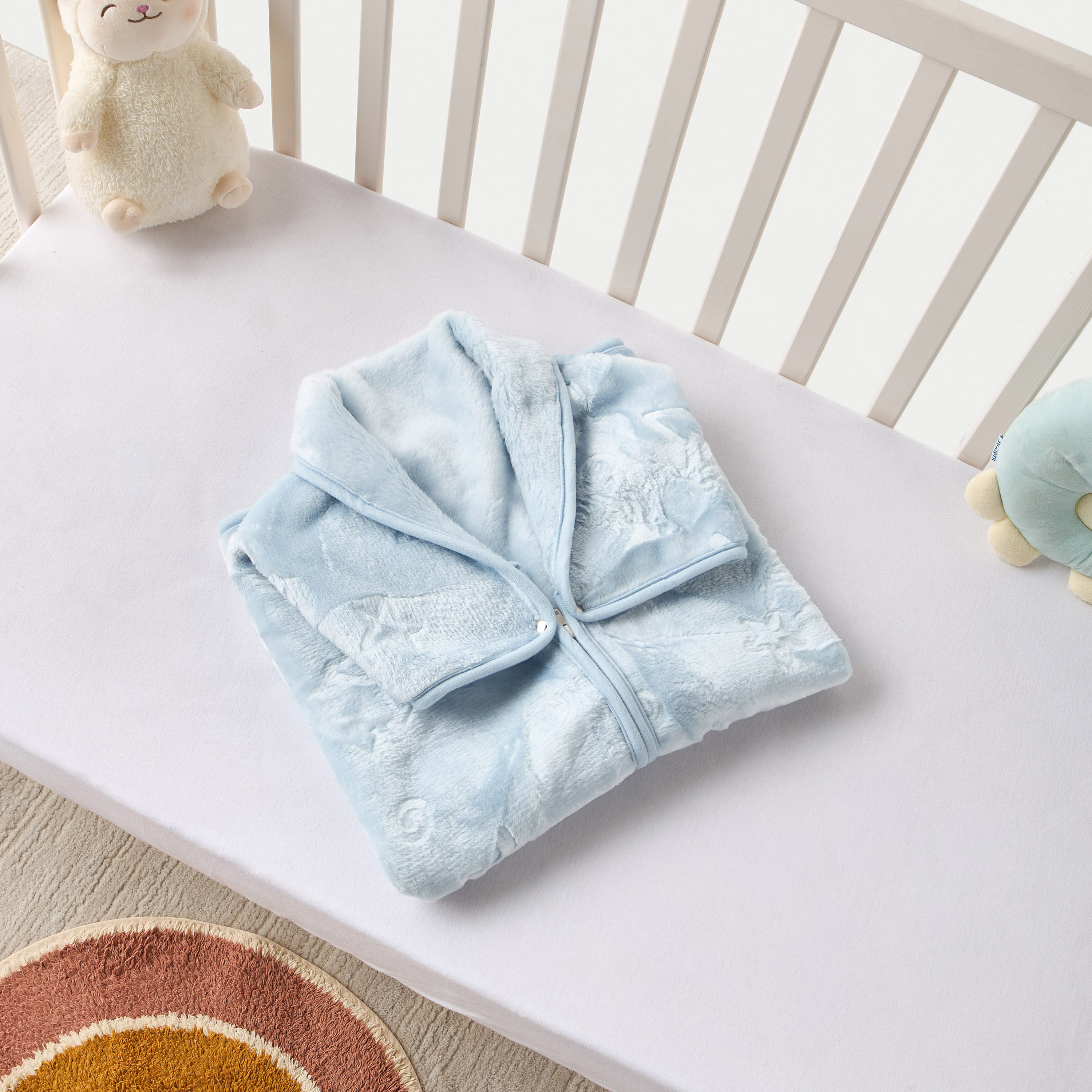 Pielsa All-Over Star Textured Nest Blanket - 80x90 cm-baby-nursery-blanketsandswaddles-blanketsandquilts-image-5