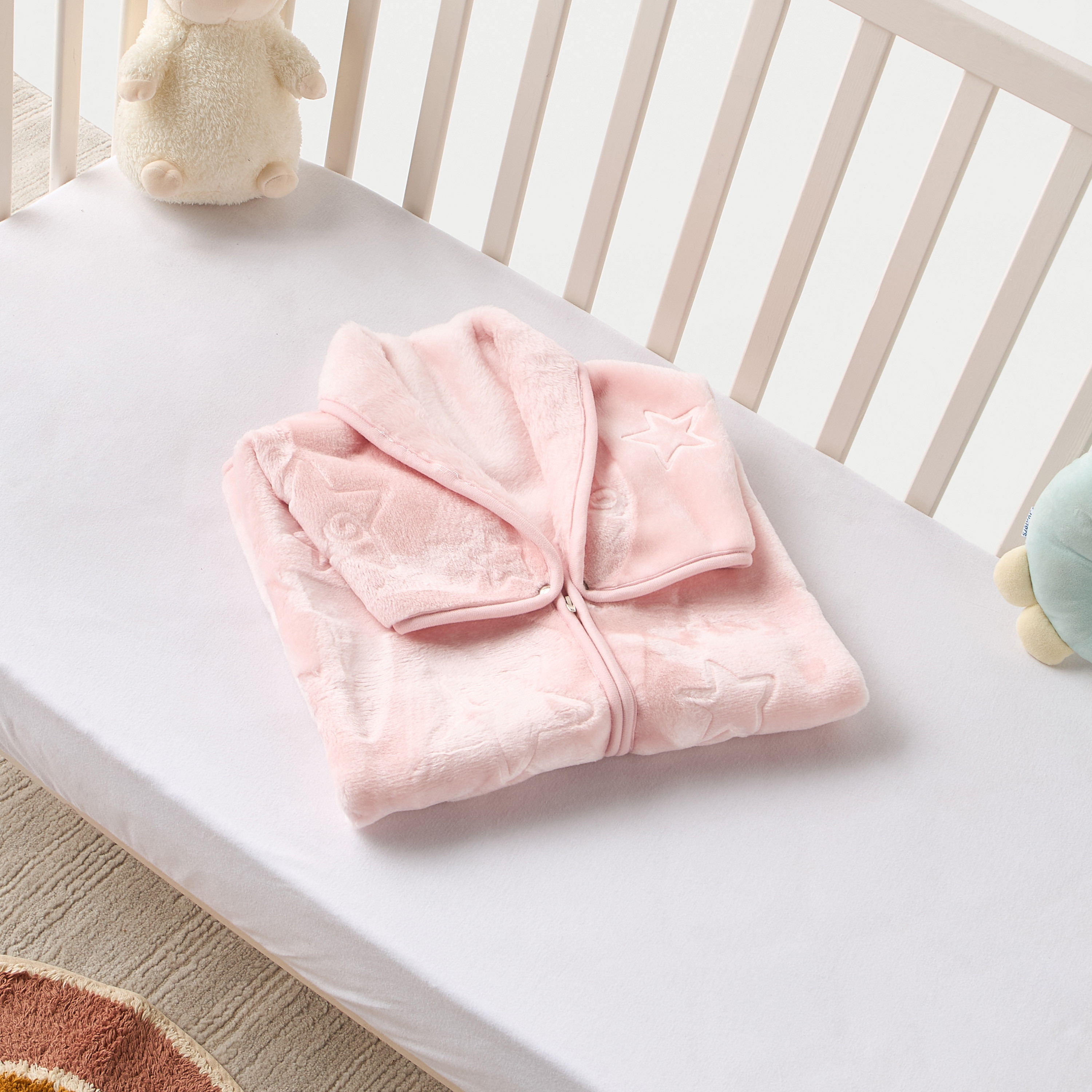 Pielsa All-Over Star Textured Nest Blanket - 80x90 cm-baby-nursery-blanketsandswaddles-blanketsandquilts-image-5