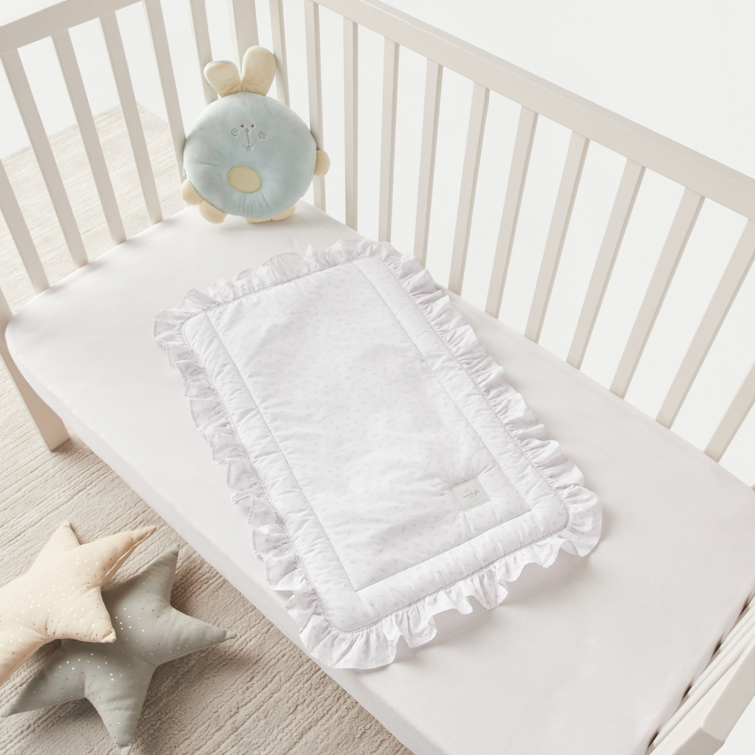 شنطة حمل أطفال - 40x65 سم-baby-nursery-furniture-cribsandbeds-cribaccessories-image-1