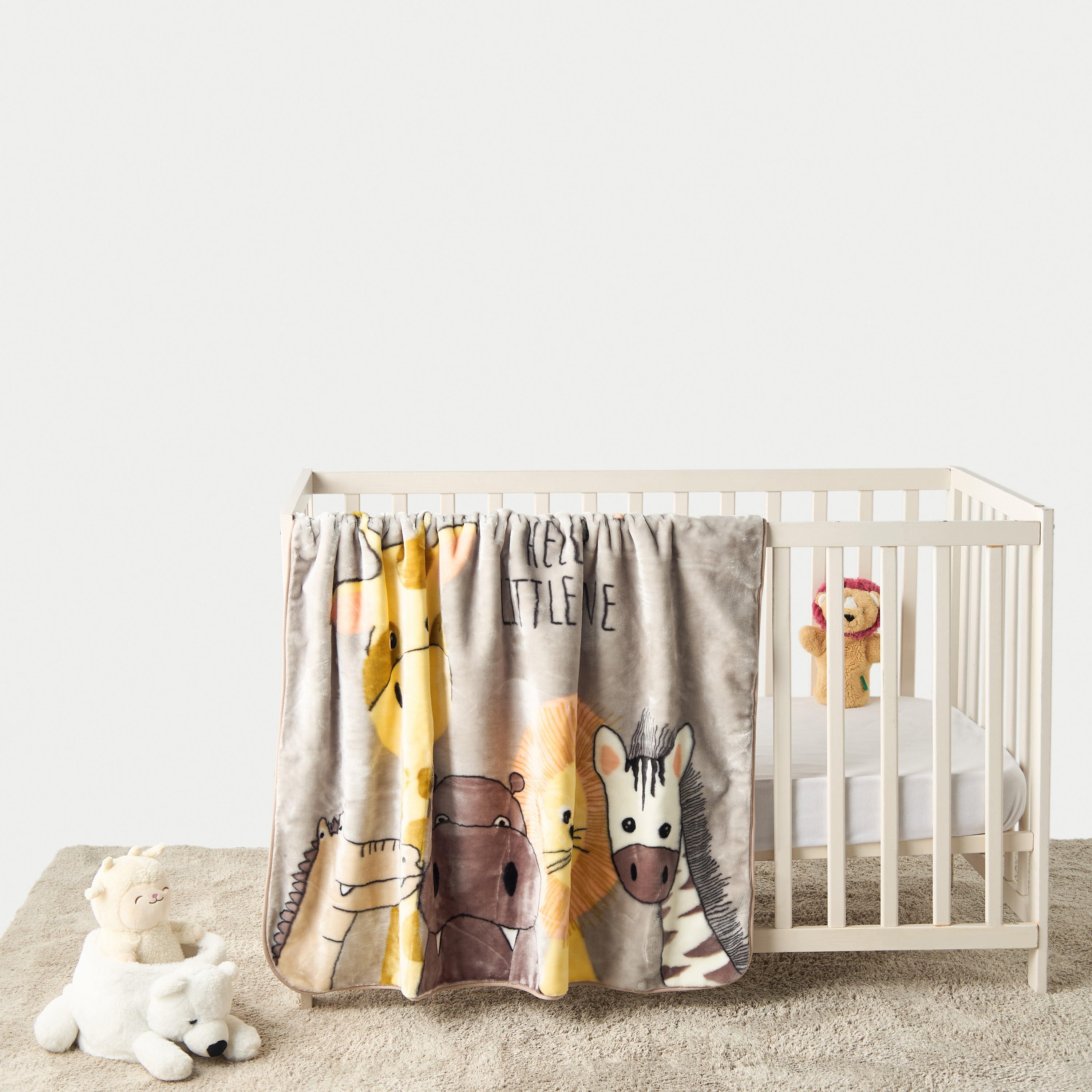 Juniors Wild Animals Print Blanket - 110x140 cm-baby-nursery-blanketsandswaddles-blanketsandquilts-image-1