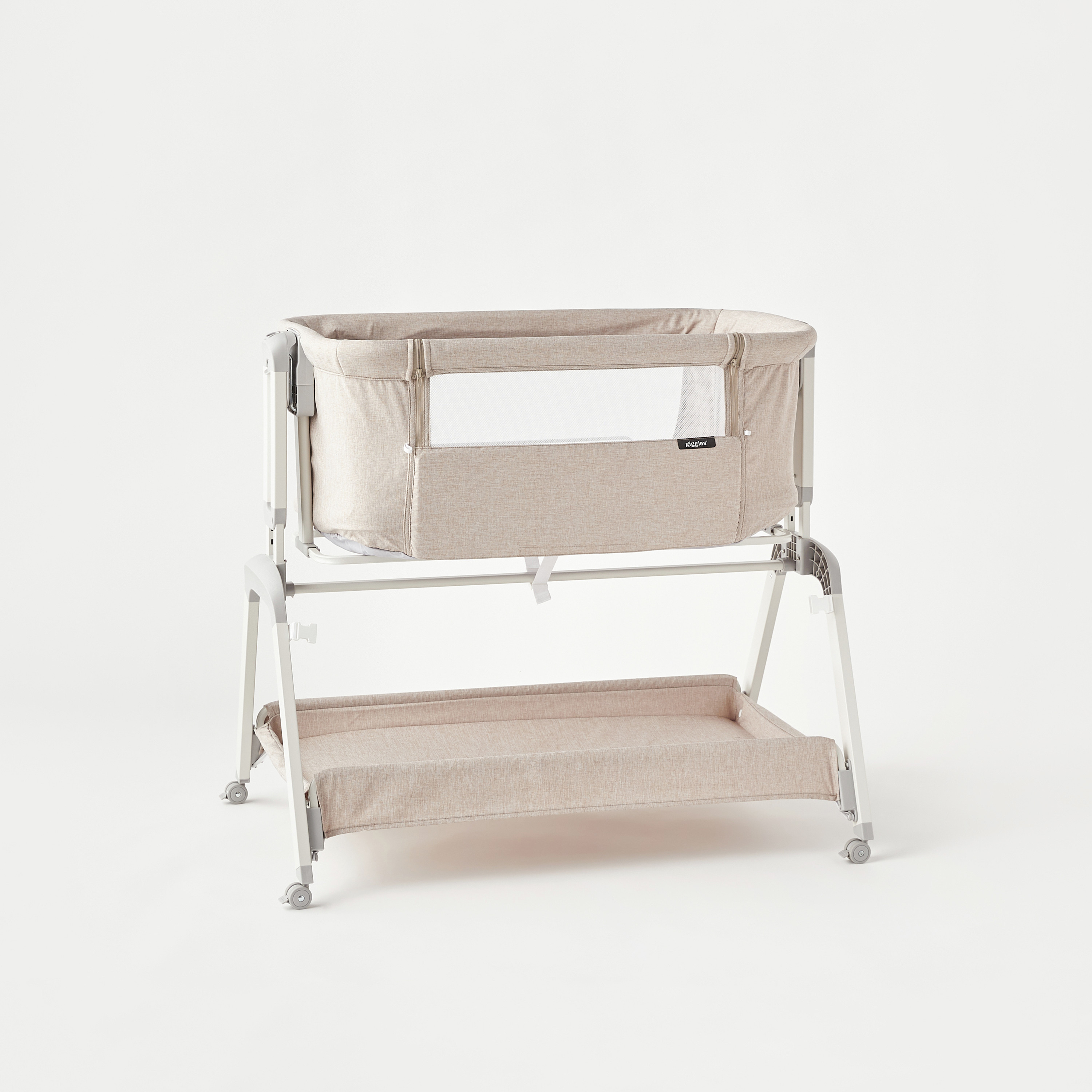 Giggles Watson Side Bassinet with Glide Function-baby-nursery-furniture-cribsandbeds-bassinets-image-2