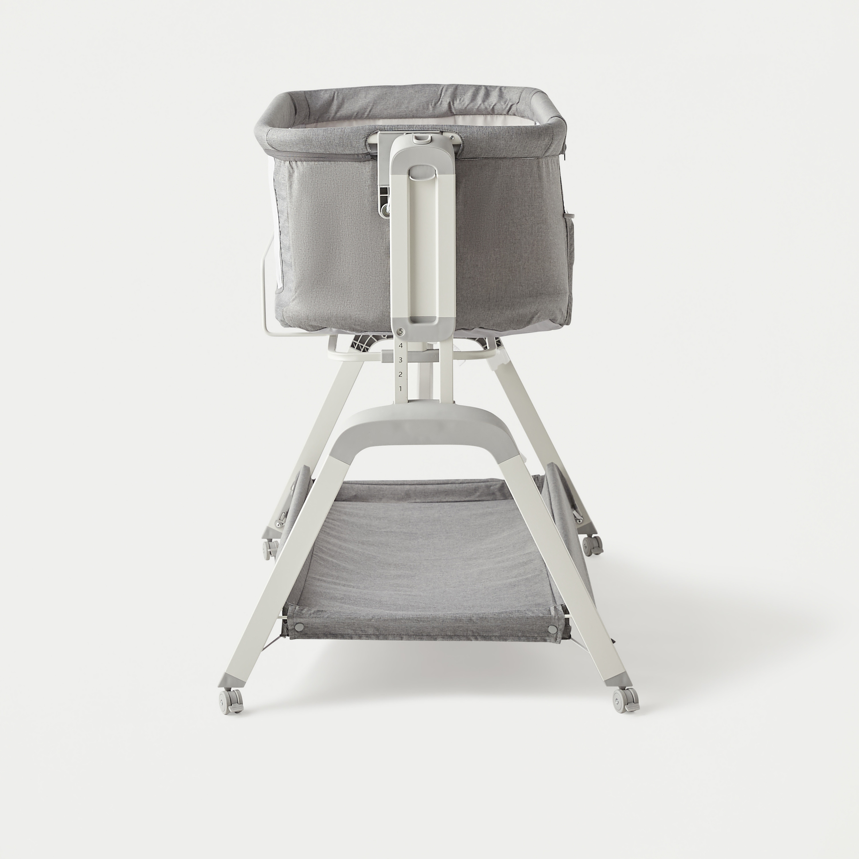 Giggles Watson Side Bassinet with Glide Function-baby-nursery-furniture-cribsandbeds-bassinets-image-11