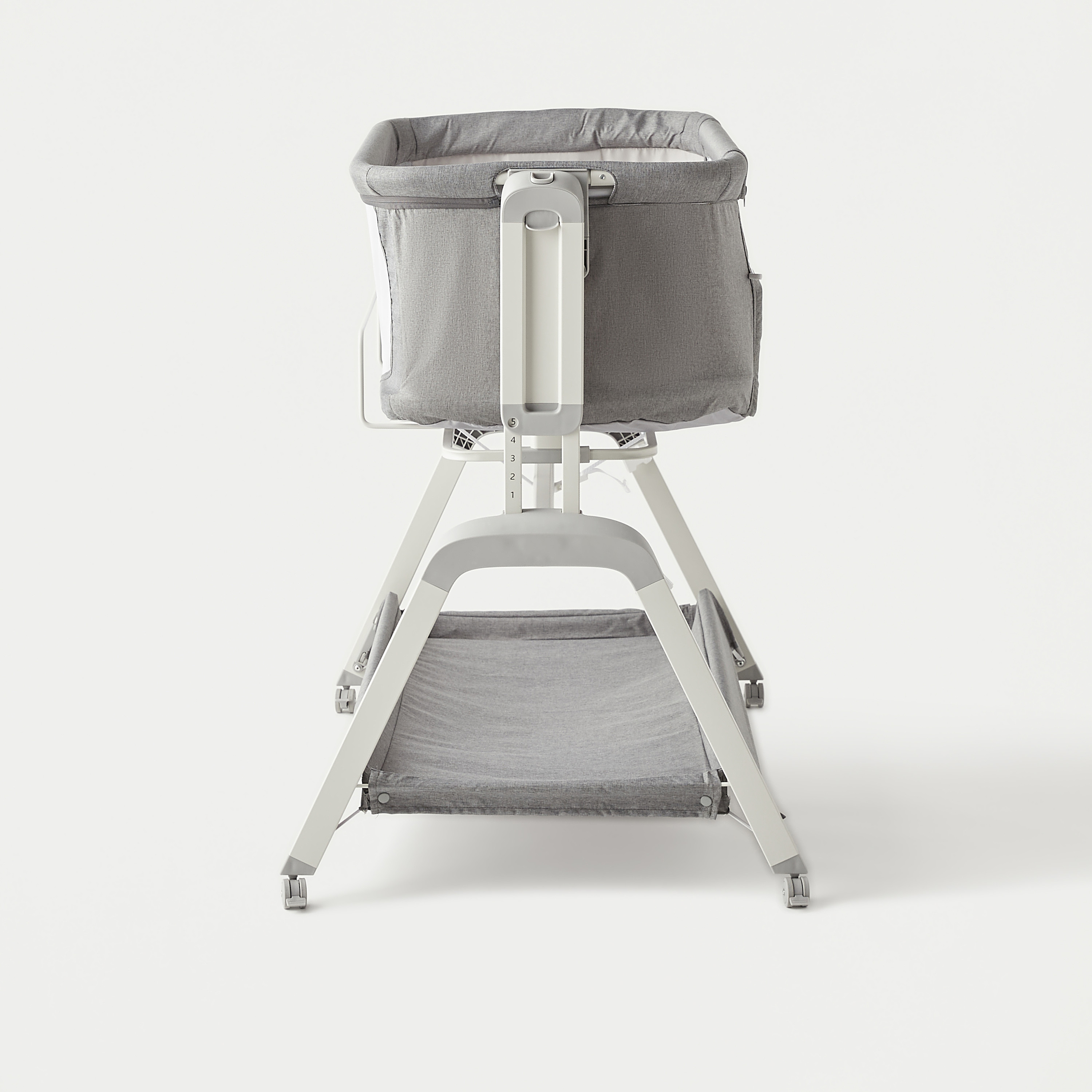 Giggles Watson Side Bassinet with Glide Function-baby-nursery-furniture-cribsandbeds-bassinets-image-9