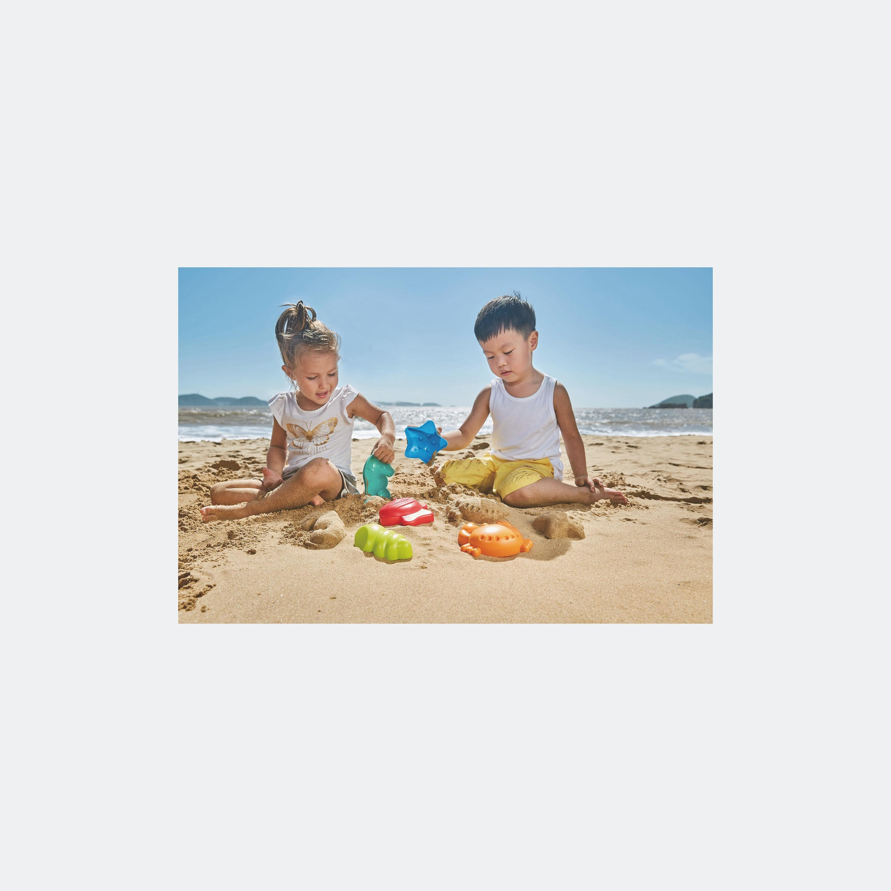 Hape 5-Piece Sea Creatures Sand & Beach Toy Set-toys-outdoor-poolandbeach-beachtoys-image-2