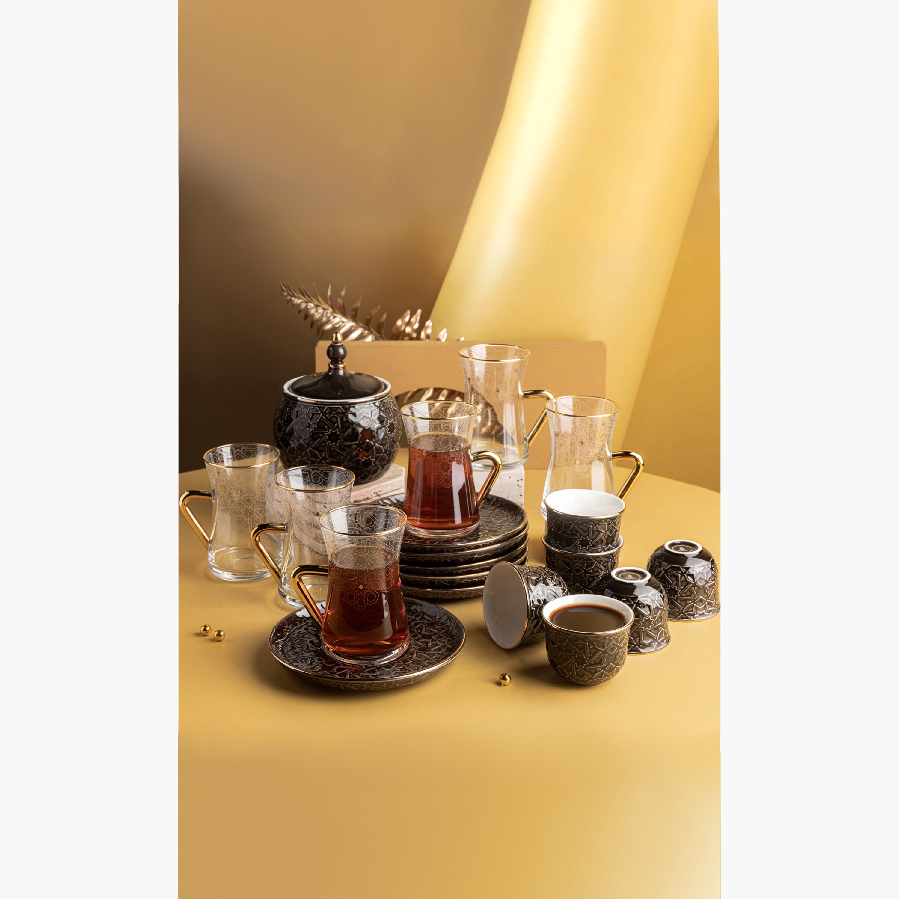 طقم شاي وقهوة بورسلين بارز الملمس 19 قطعة كراون من أوتانتيك-household-dining-teaandcoffee-teaandcoffeesets-image-1