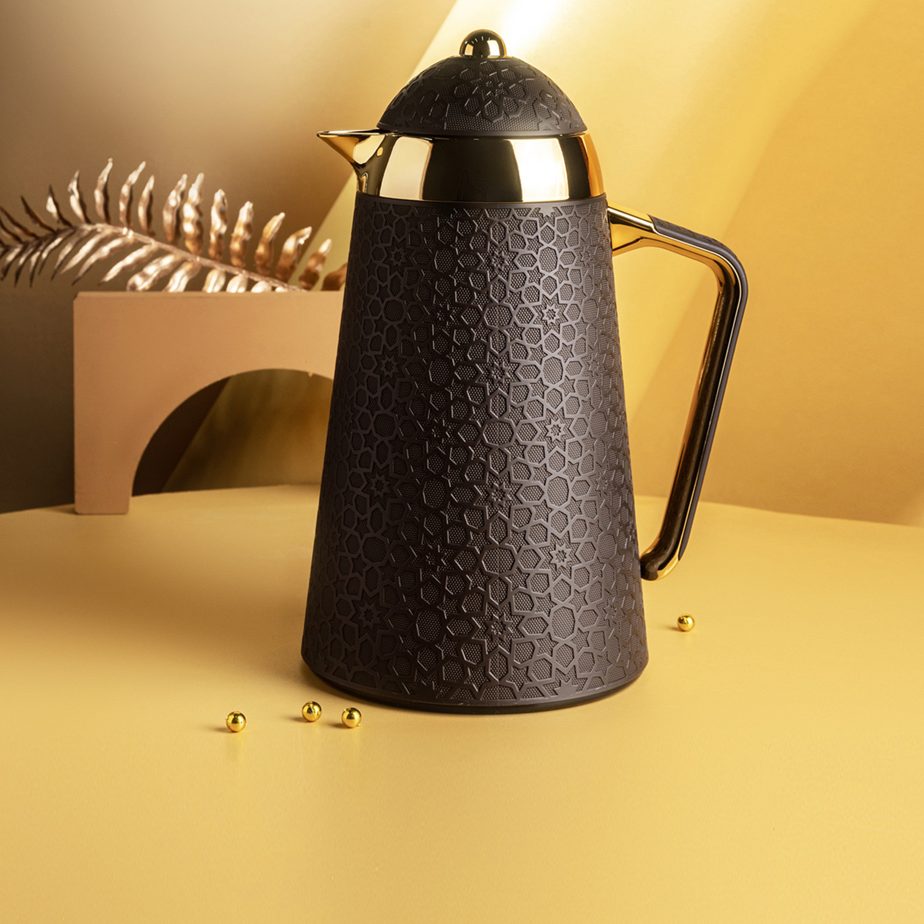 Otantik Crown Textured Vacuum Flask-household-dining-teaandcoffee-vacuumflaskscoffeeandteapots-image-1