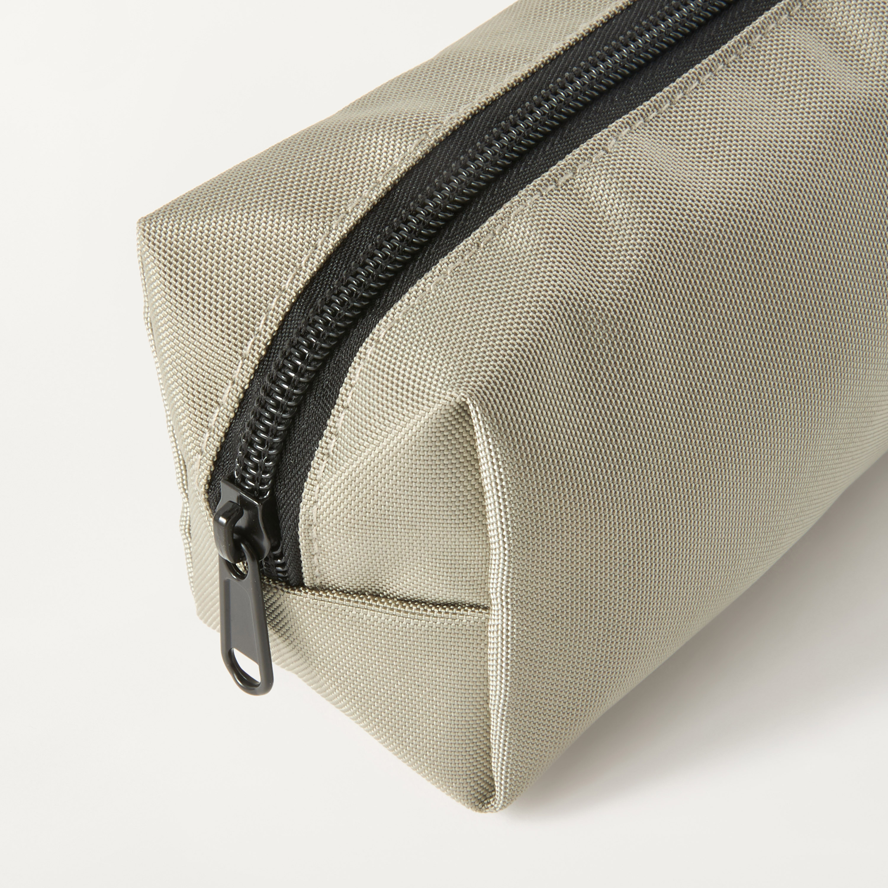Royal Sac Solid Pencil Pouch with Zip Closure-school-stationery-pencilcases-image-3