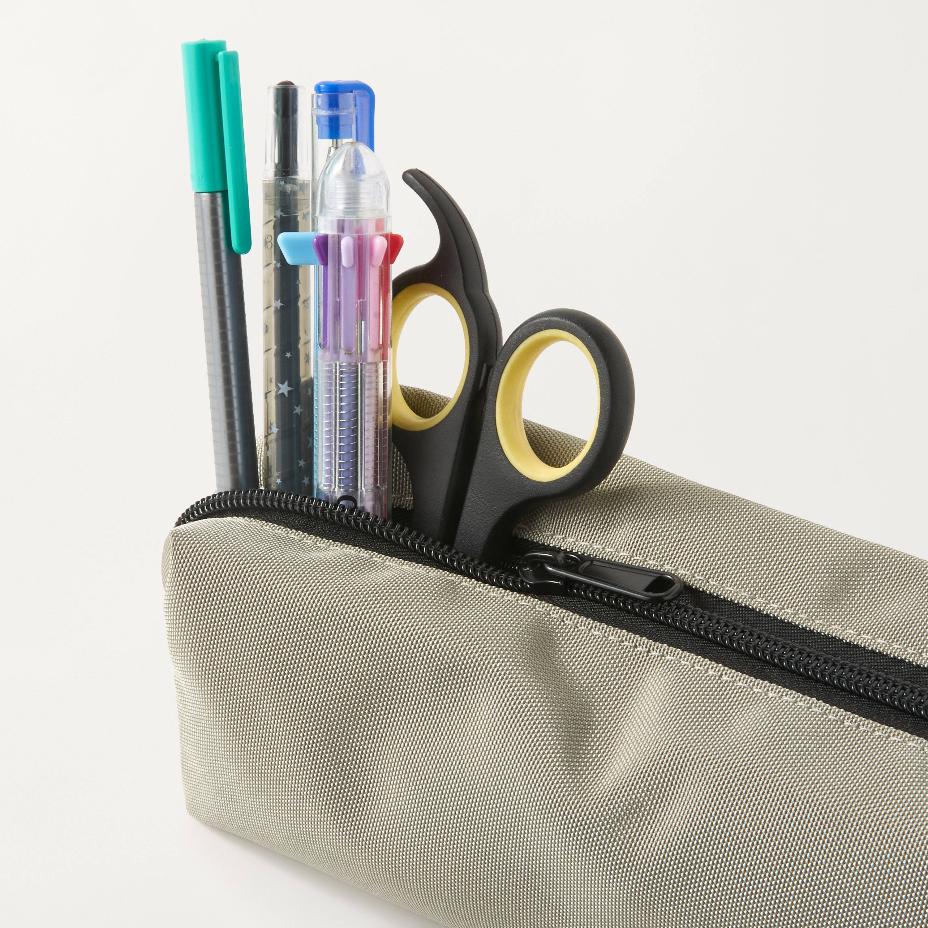 Royal Sac Solid Pencil Pouch with Zip Closure-school-stationery-pencilcases-image-4