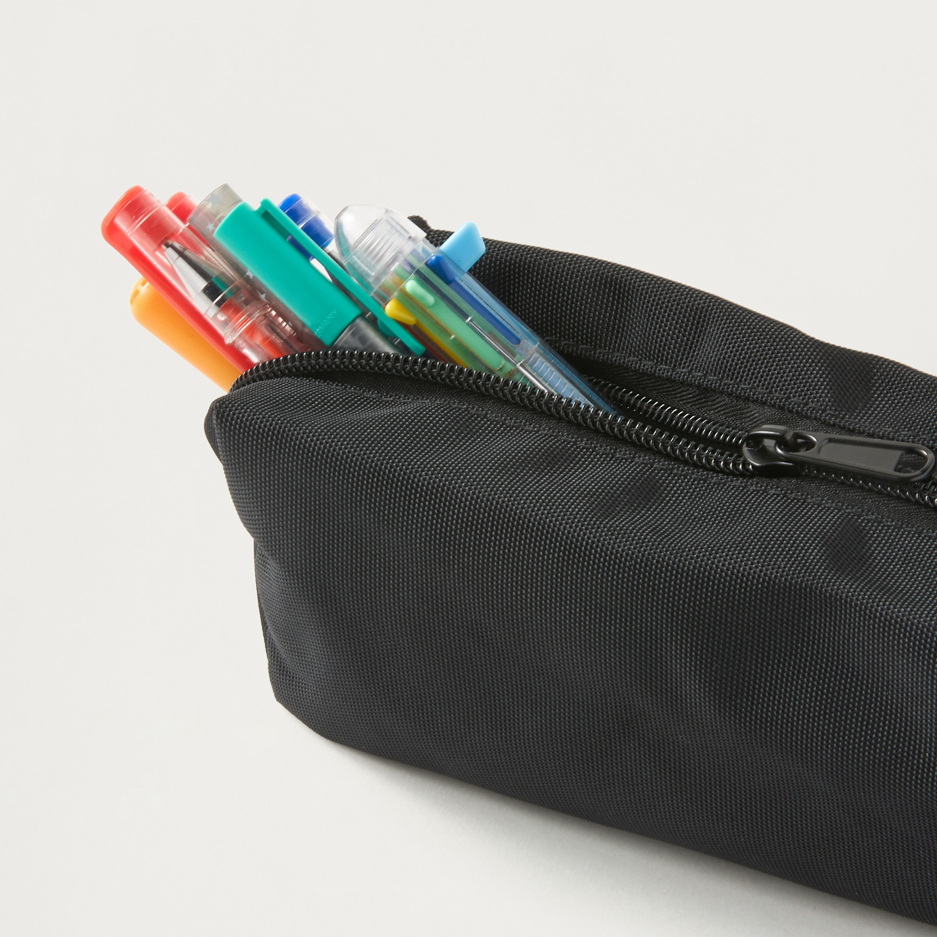 Royal Sac Solid Pencil Pouch with Zip Closure-school-stationery-pencilcases-image-4