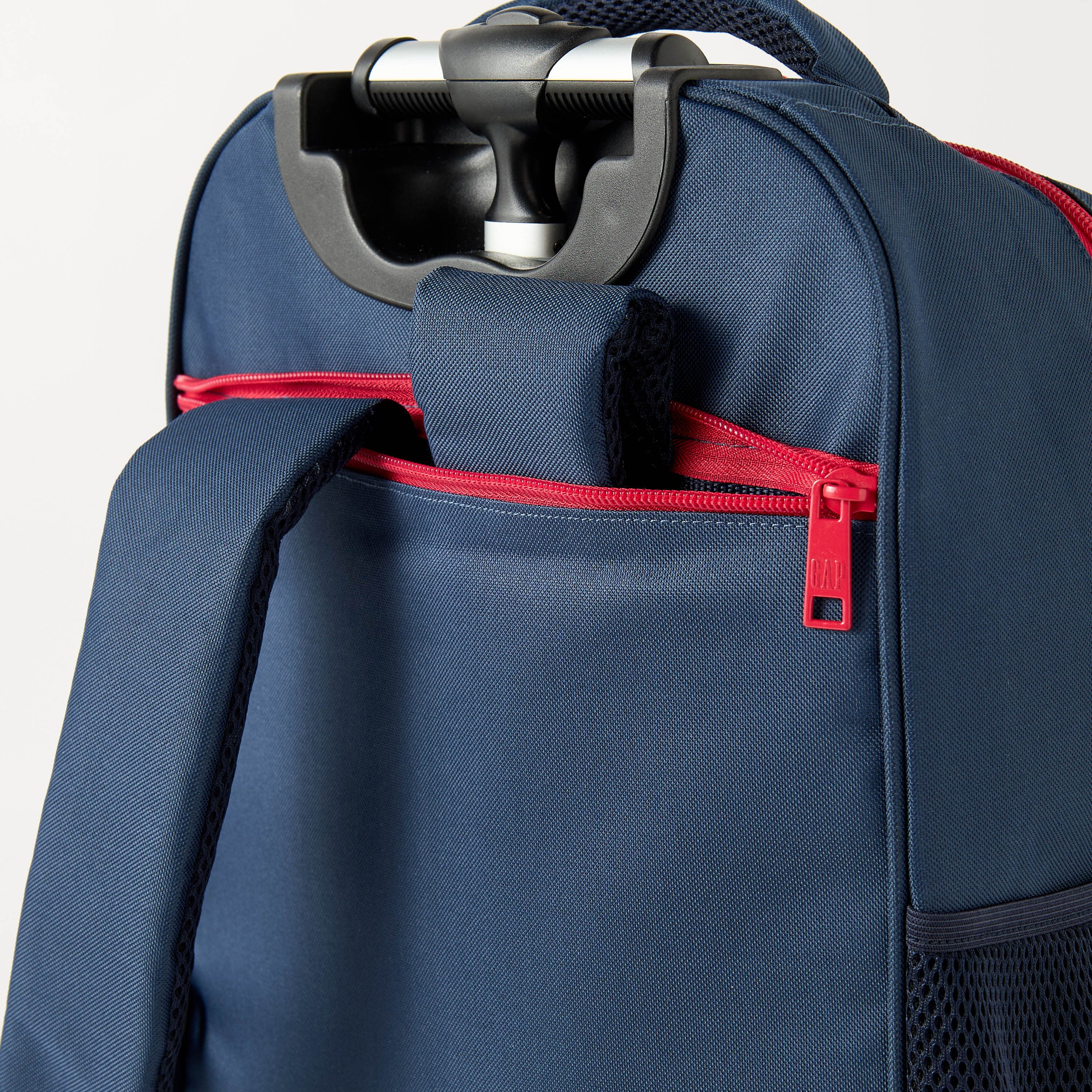 GAP 18-inch Solid Trolley Backpack with Retractable Handle - 30x16x46 cms-school-bagsandbackpacks-trolleybags-image-6