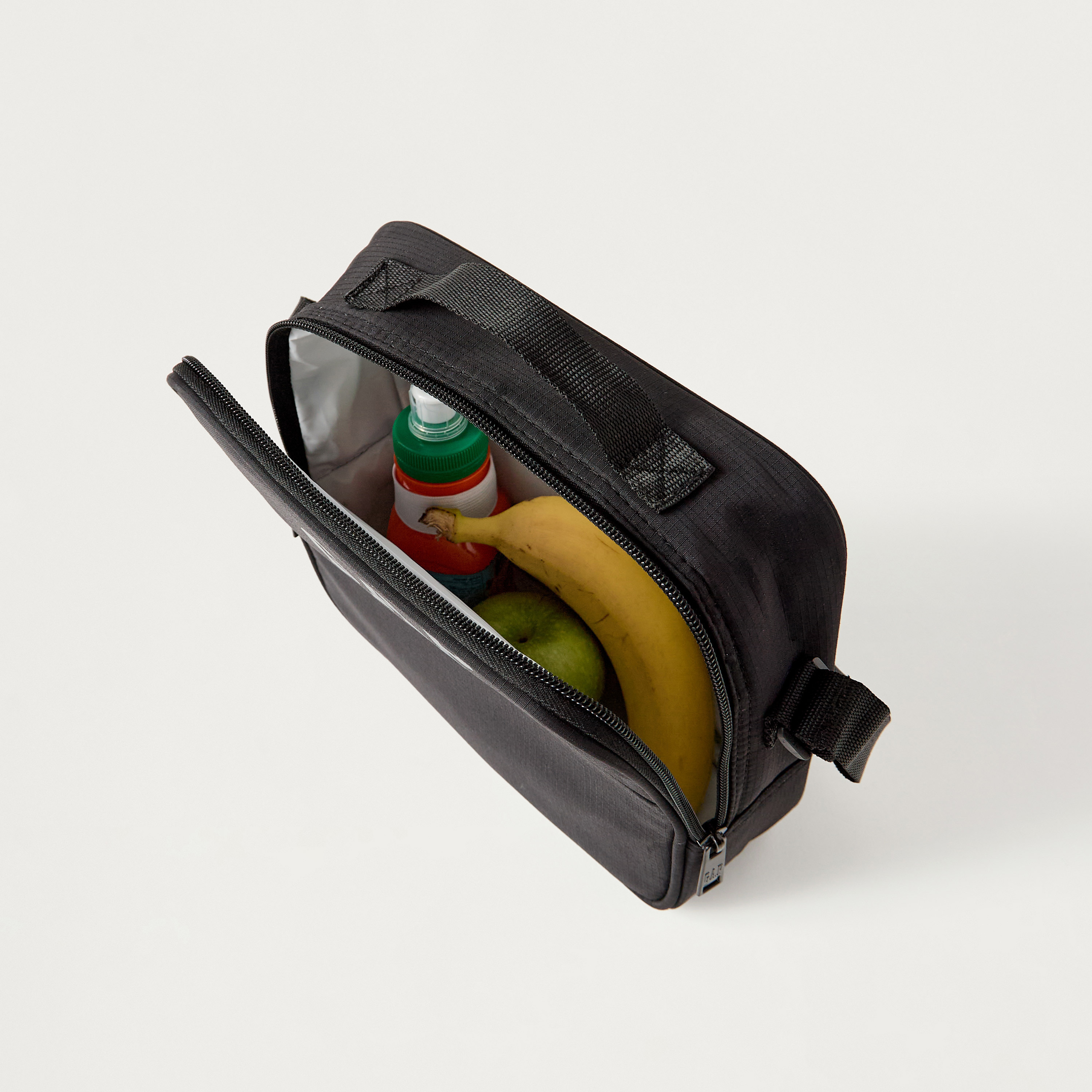 GAP Solid Lunch Bag with Adjustable Strap and Zip Closure-school-lunchessentials-lunchbags-image-4
