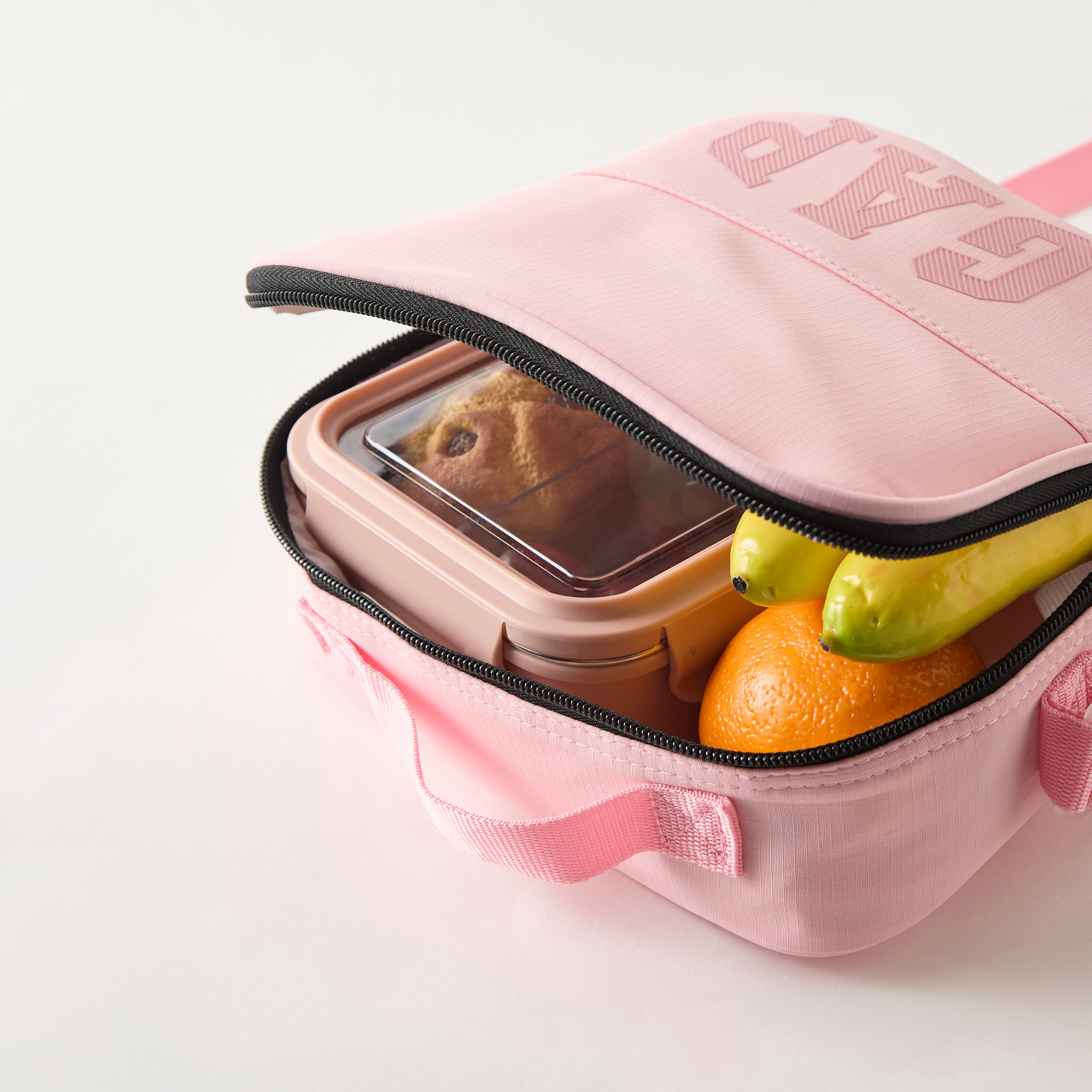 GAP Solid Lunch Bag with Adjustable Strap and Zip Closure-school-lunchessentials-lunchbags-image-3