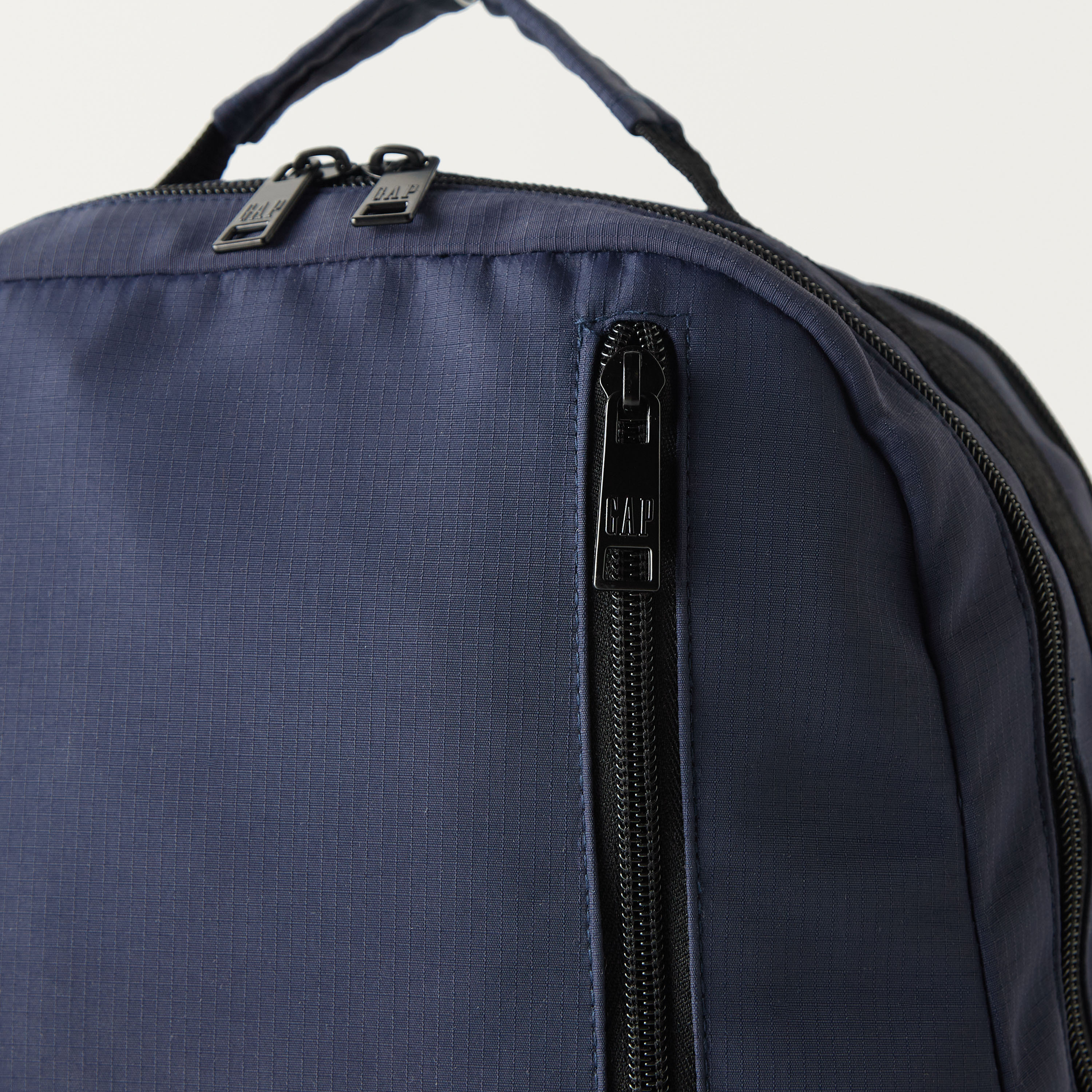 GAP Logo Print 17 Inch Backpack with Adjustable Shoulder Straps and Zip Closure - 30x10x43 cms-cpkids-backtoschool-schoolbagsandbackpacks-backpacks-image-6