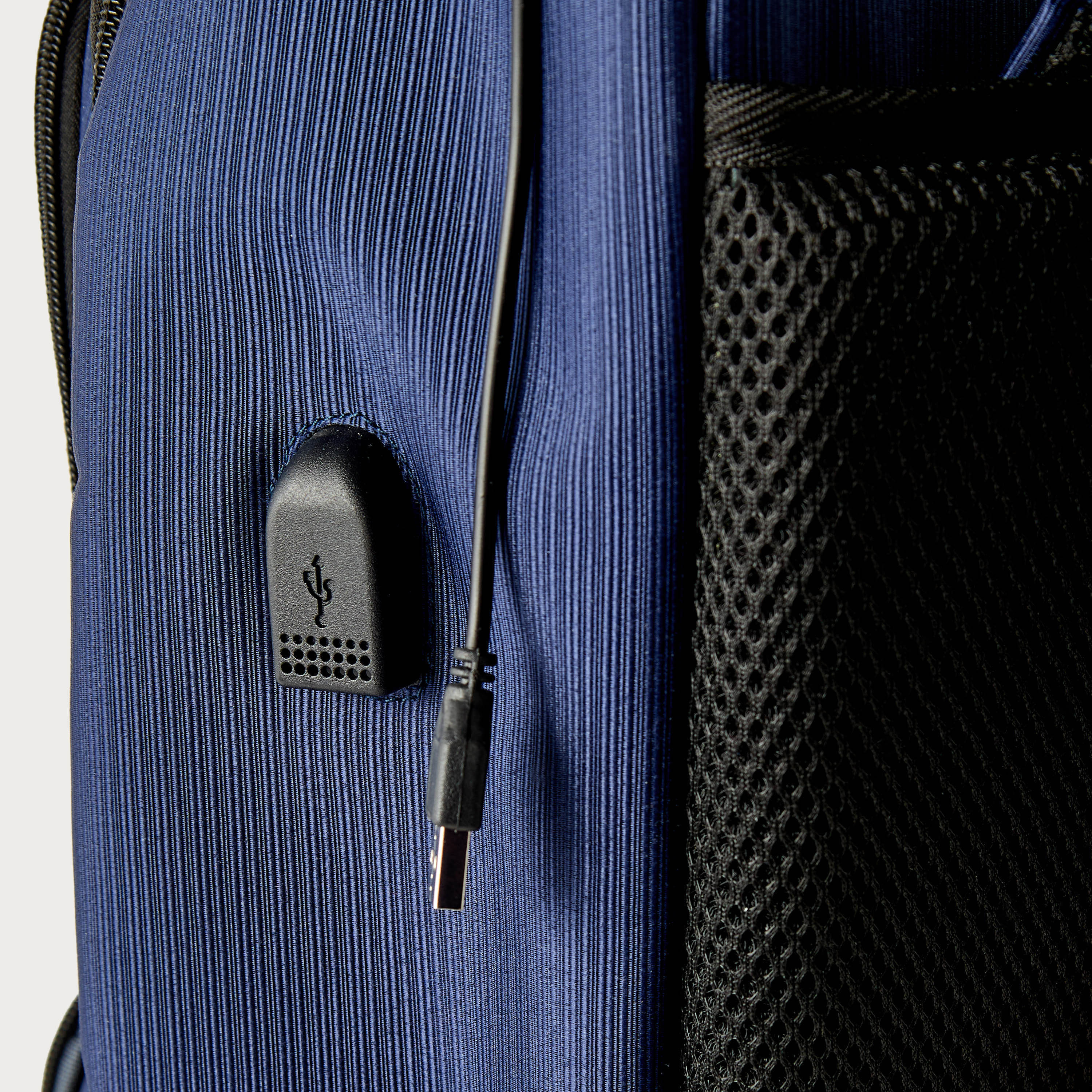 Textured 18-inch Trolley Backpack with Retractable Handle - 47x33x21 cm-school-bagsandbackpacks-trolleybags-image-9