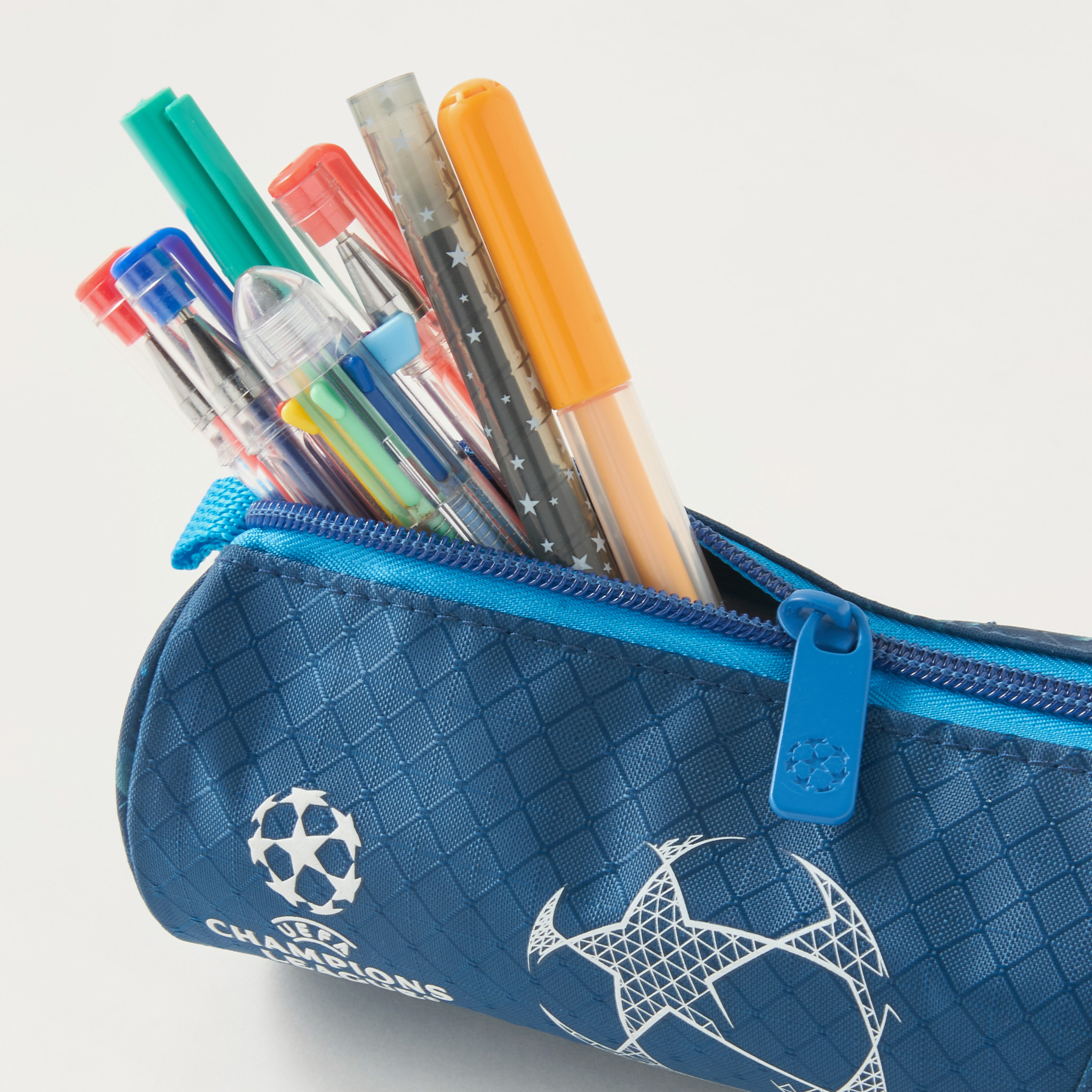 مقلمة بسحاب إغلاق وطبعات كرة القدم تشامبيونز ليج-school-stationery-pencilcases-image-4