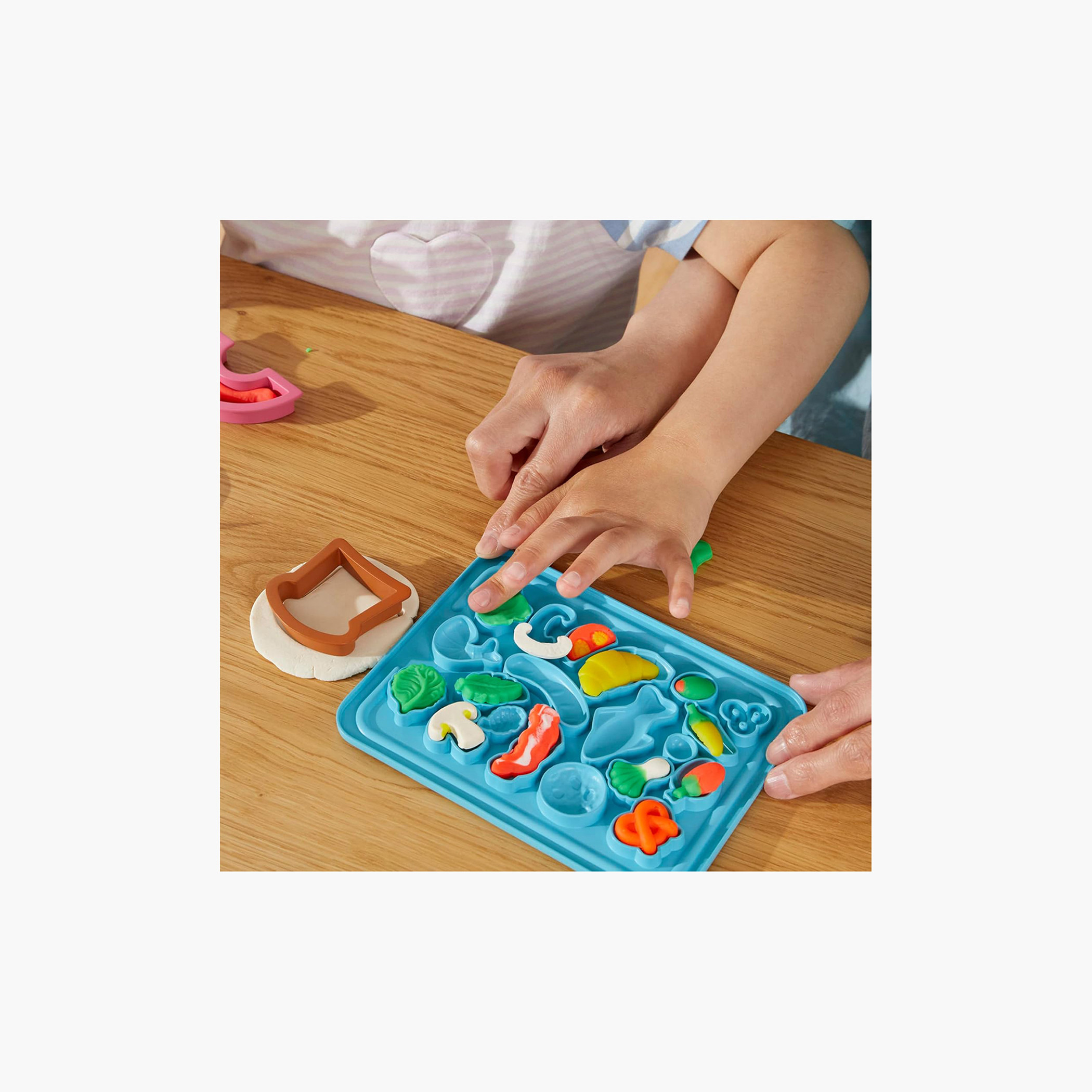 Play-Doh Little Chef Kitchen Playset-toys-educational-doughtoys-image-4