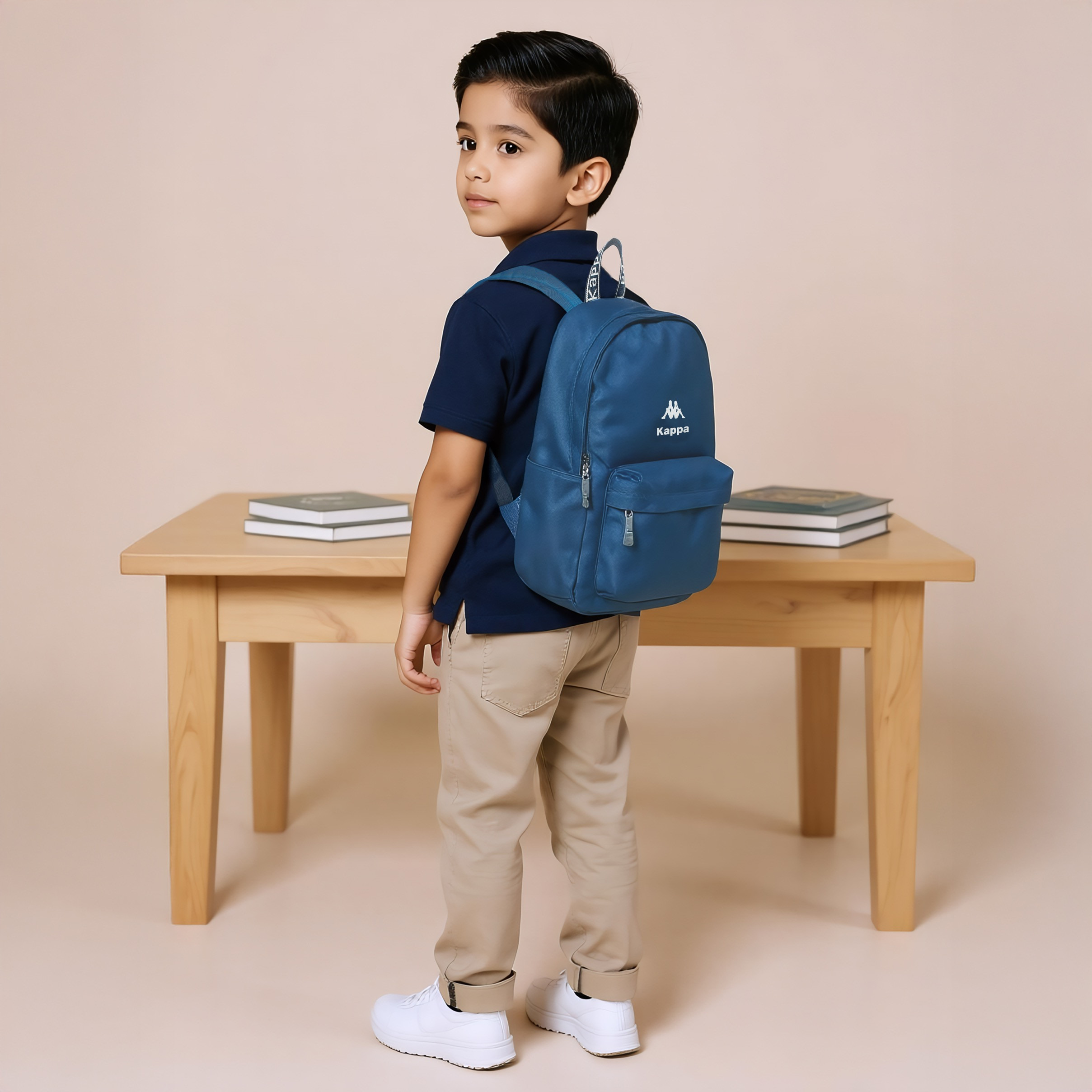 شنطة ظهر بطبعات وحمّالات كتف قابلة للتعديل من كابا-school-bagsandbackpacks-backpacks-image-2