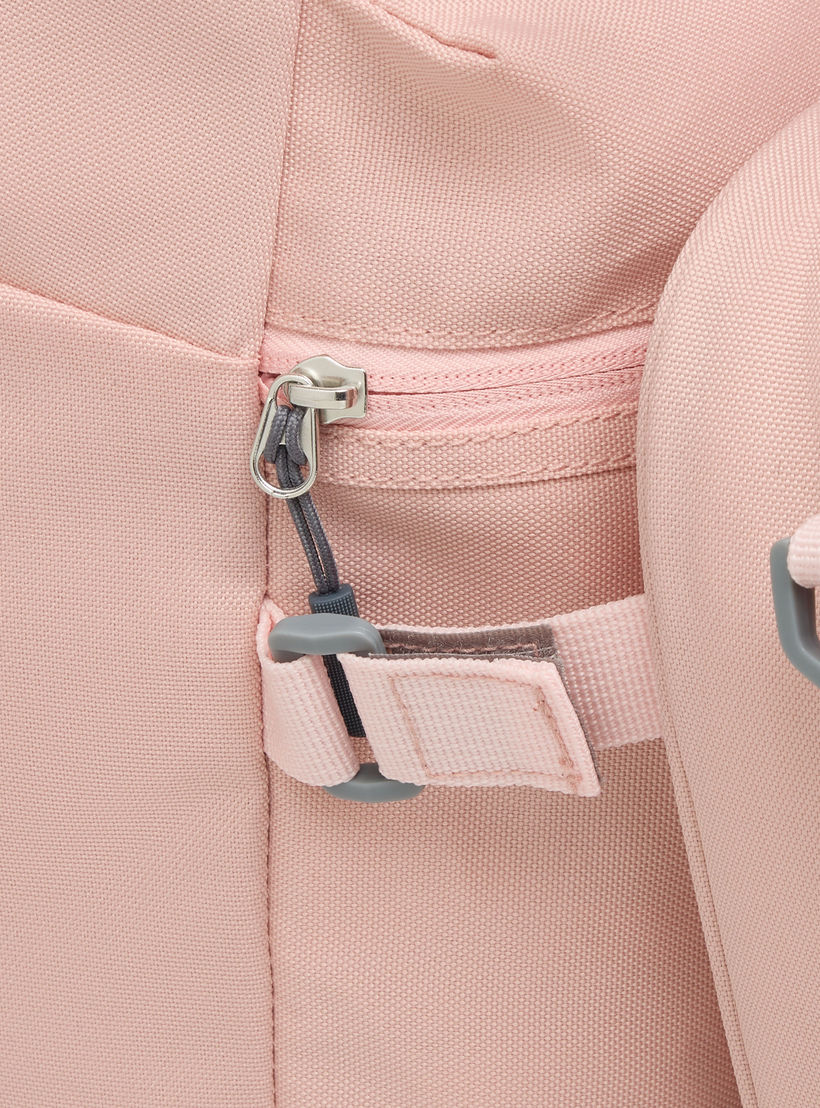 طقم شنطة ظهر مع شنطة غداء ومقلمة بطبعات شعار من كابا-cpkids-backtoschool-schoolbagsandbackpacks-backpacks-image-10